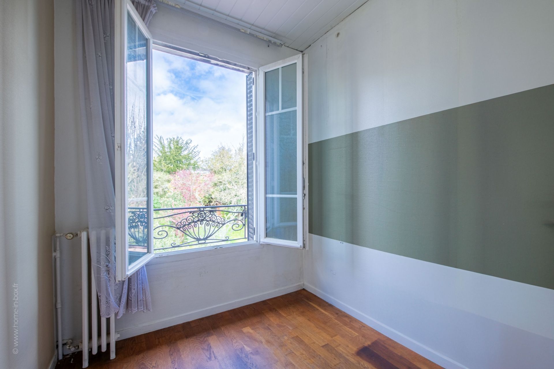 maison 8 pièces en vente sur GARCHES (92380) Vente Maison Garches 92380 158 m²