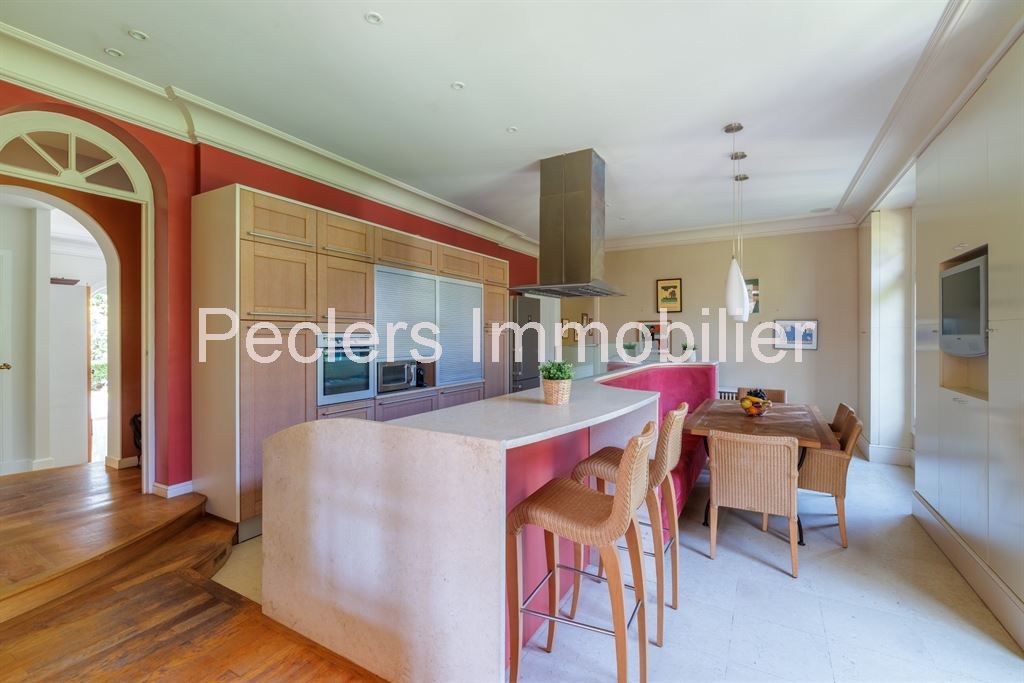 villa 9 pièces en vente sur GARCHES (92380) Vente Villa Garches 92380 440 m²