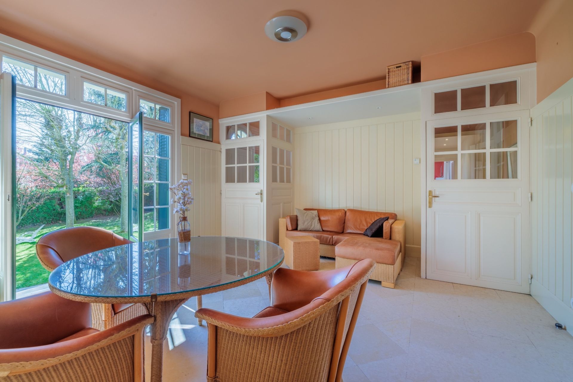 villa 9 pièces en vente sur GARCHES (92380) Vente Villa Garches 92380 440 m²