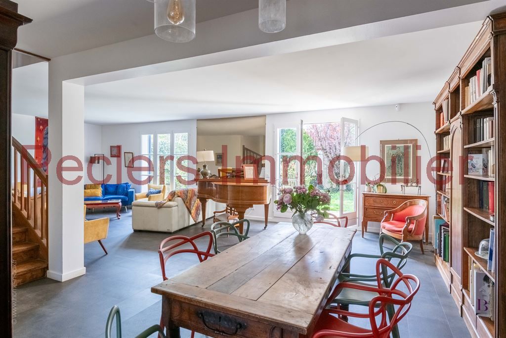 Vente Maison Rueil-Malmaison 92500 231.66 m²