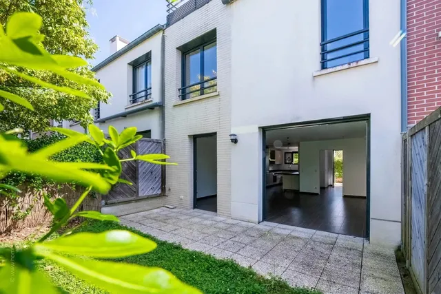 Location Maison Rueil-Malmaison 92500 128.36 m²