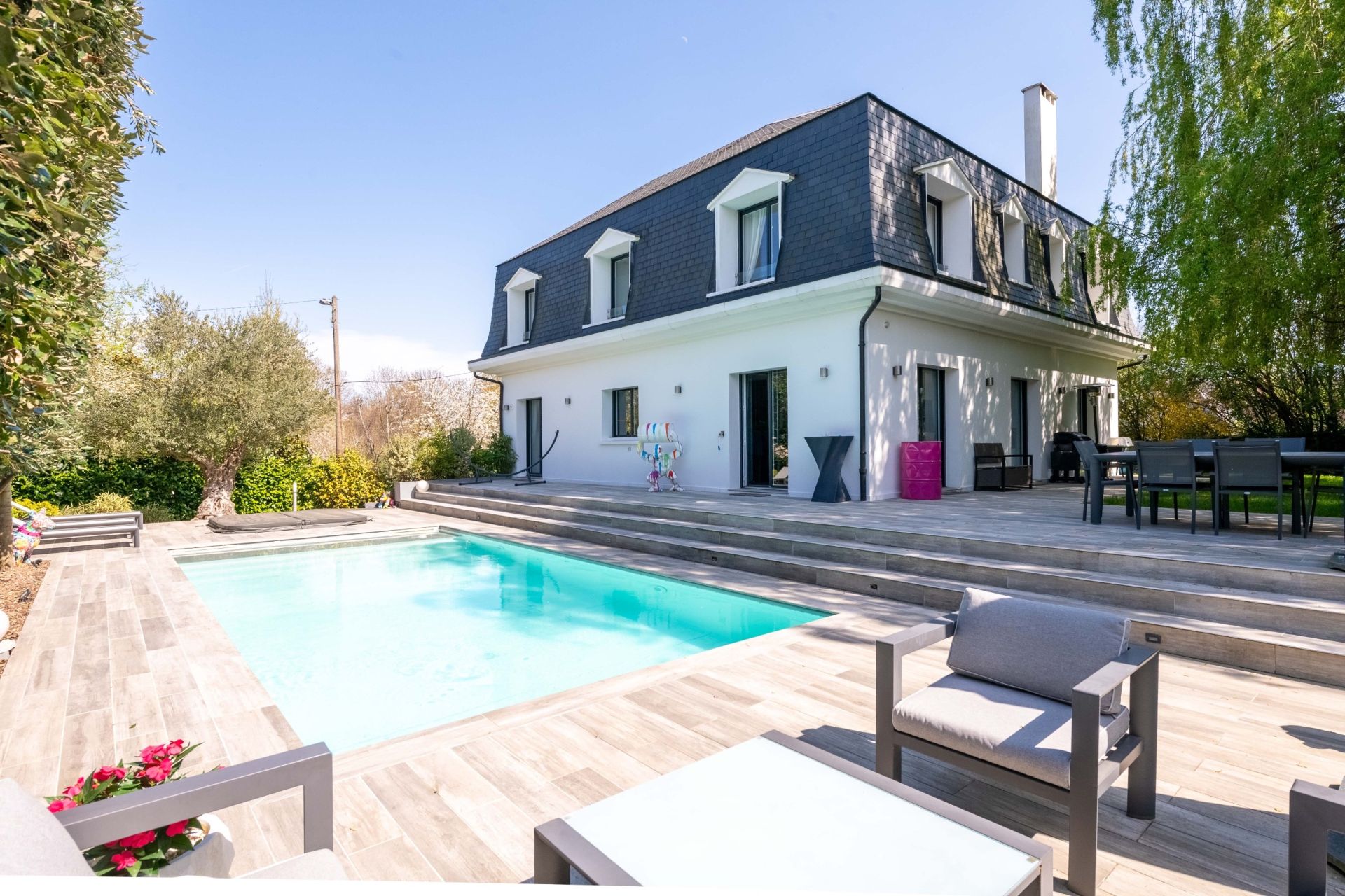 Acheter Maison 7 Pièces 300 m² Rueil-Malmaison