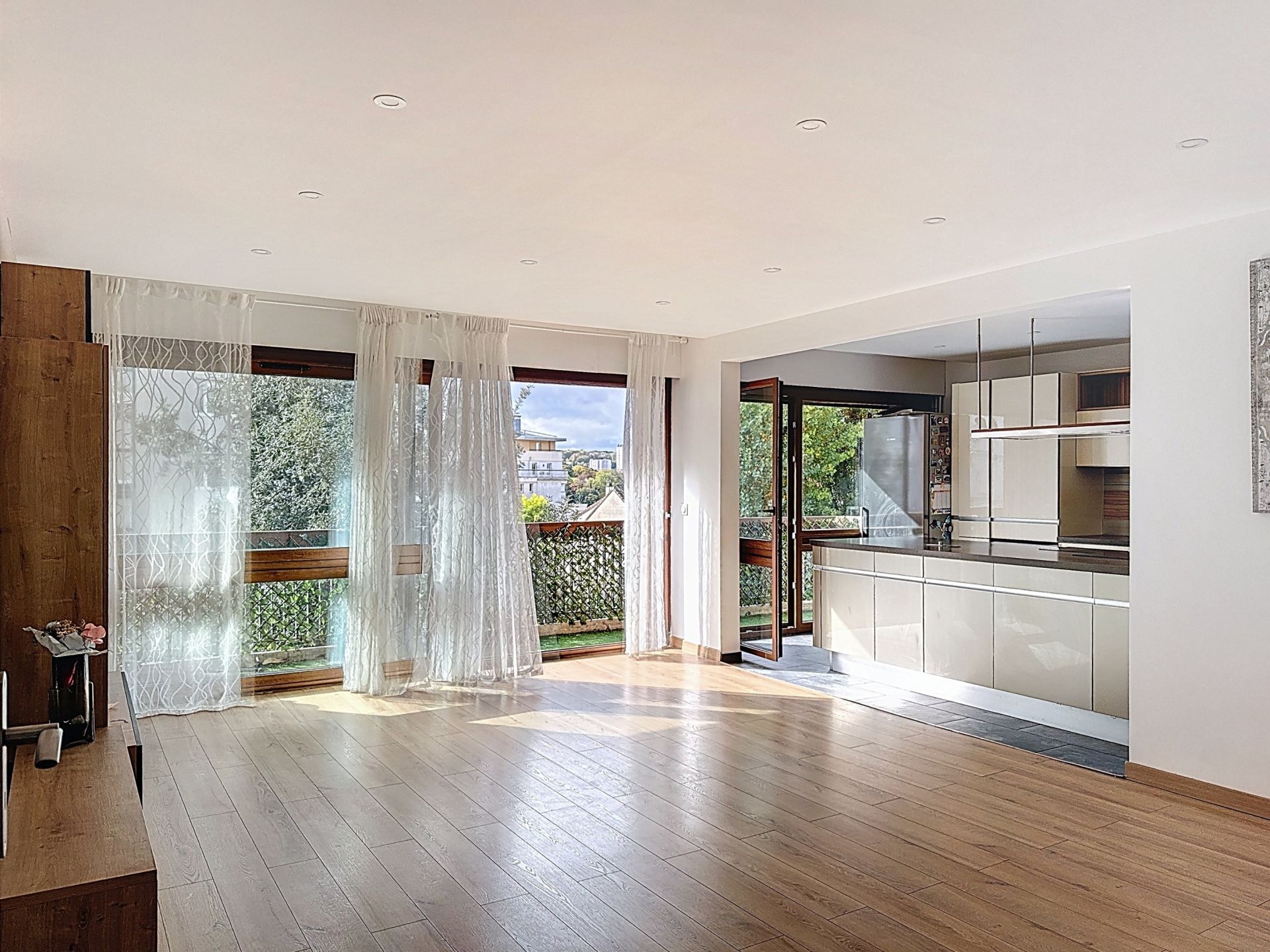 Acheter Appartement 4 Pièces 90.83 m² Rueil-Malmaison