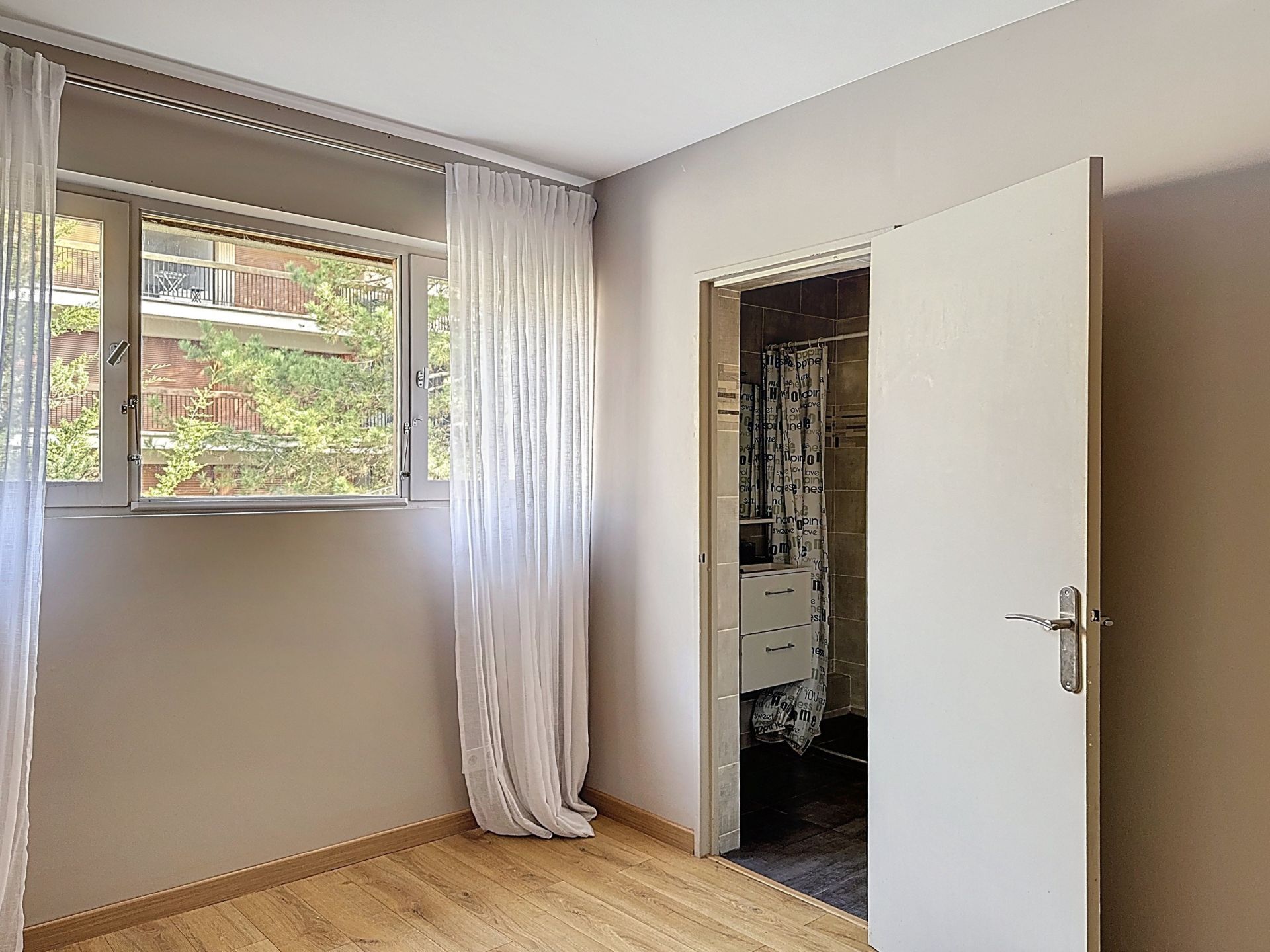 Acheter Appartement 4 Pièces 90.83 m² Rueil-Malmaison