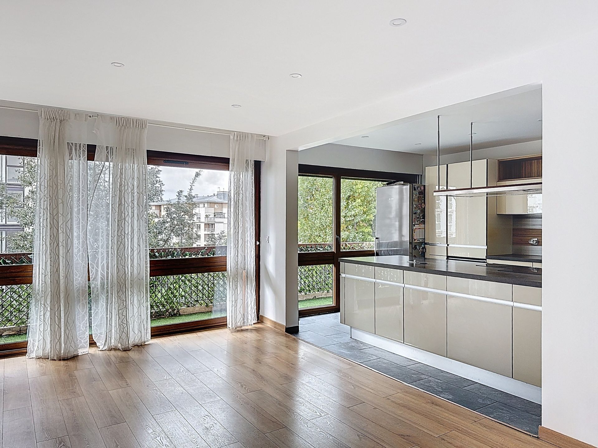 Acheter Appartement 4 Pièces 90.83 m² Rueil-Malmaison