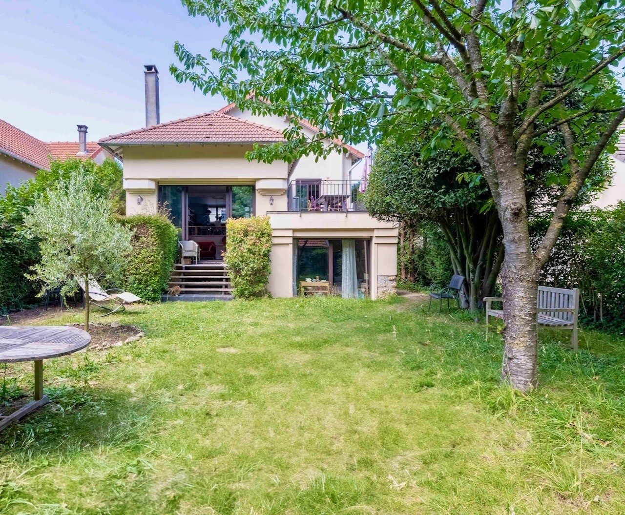 Acheter Maison 9 Pièces 230 m² Rueil-Malmaison
