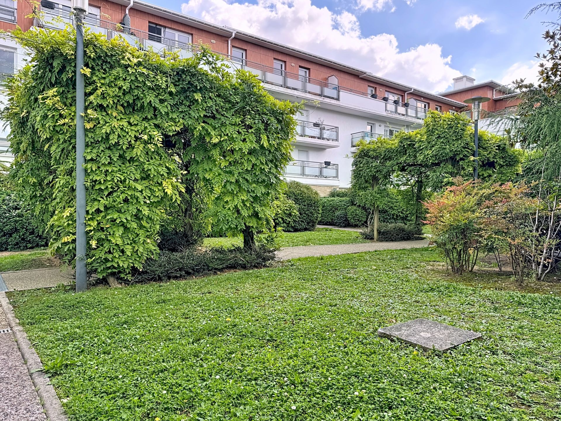 Acheter Appartement 5 Pièces 94.23 m² Rueil-Malmaison