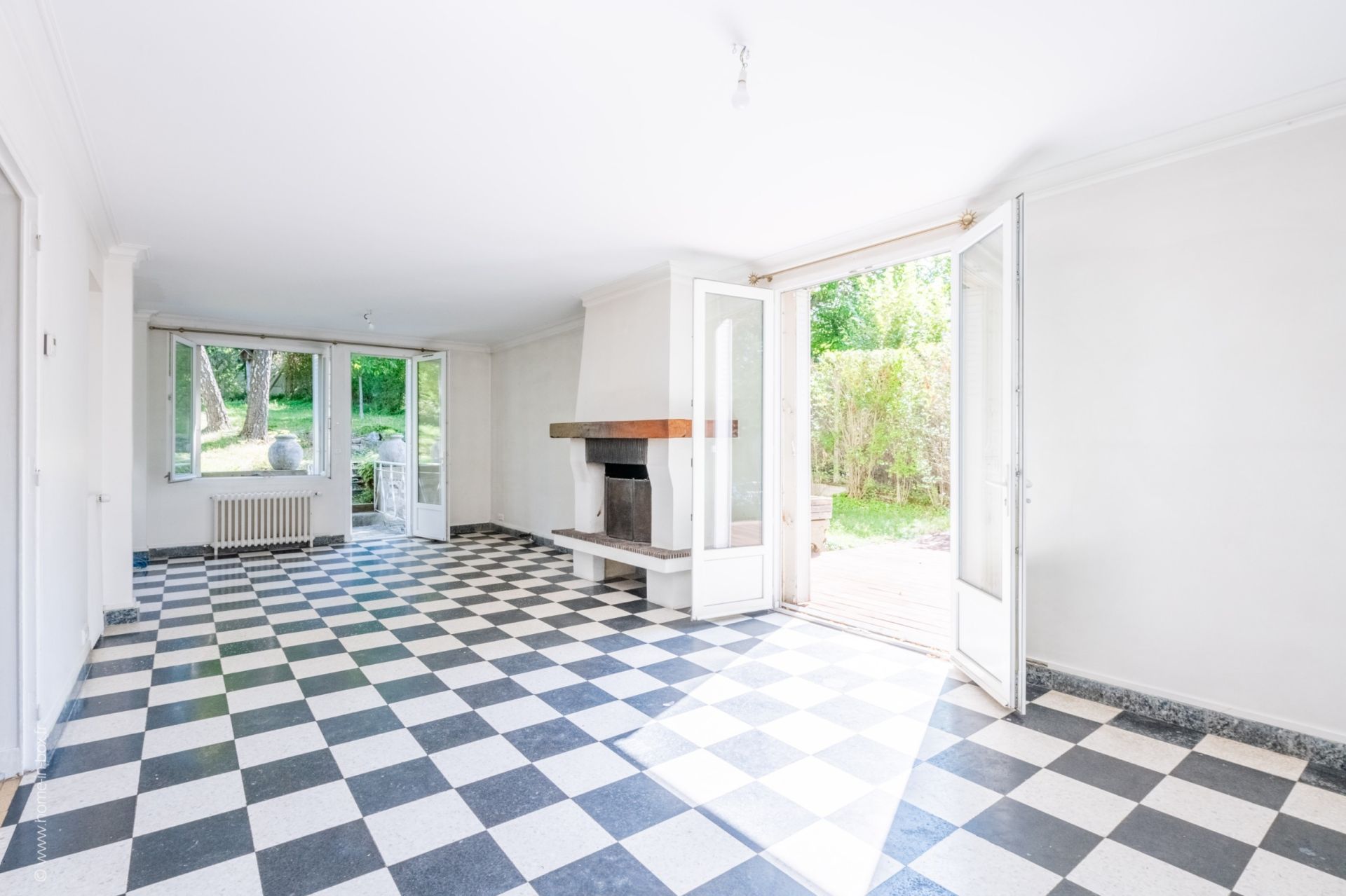 maison 7 Pièces en vente sur RUEIL MALMAISON (92500) Acheter Maison 7 Pièces 182 m² Rueil-Malmaison
