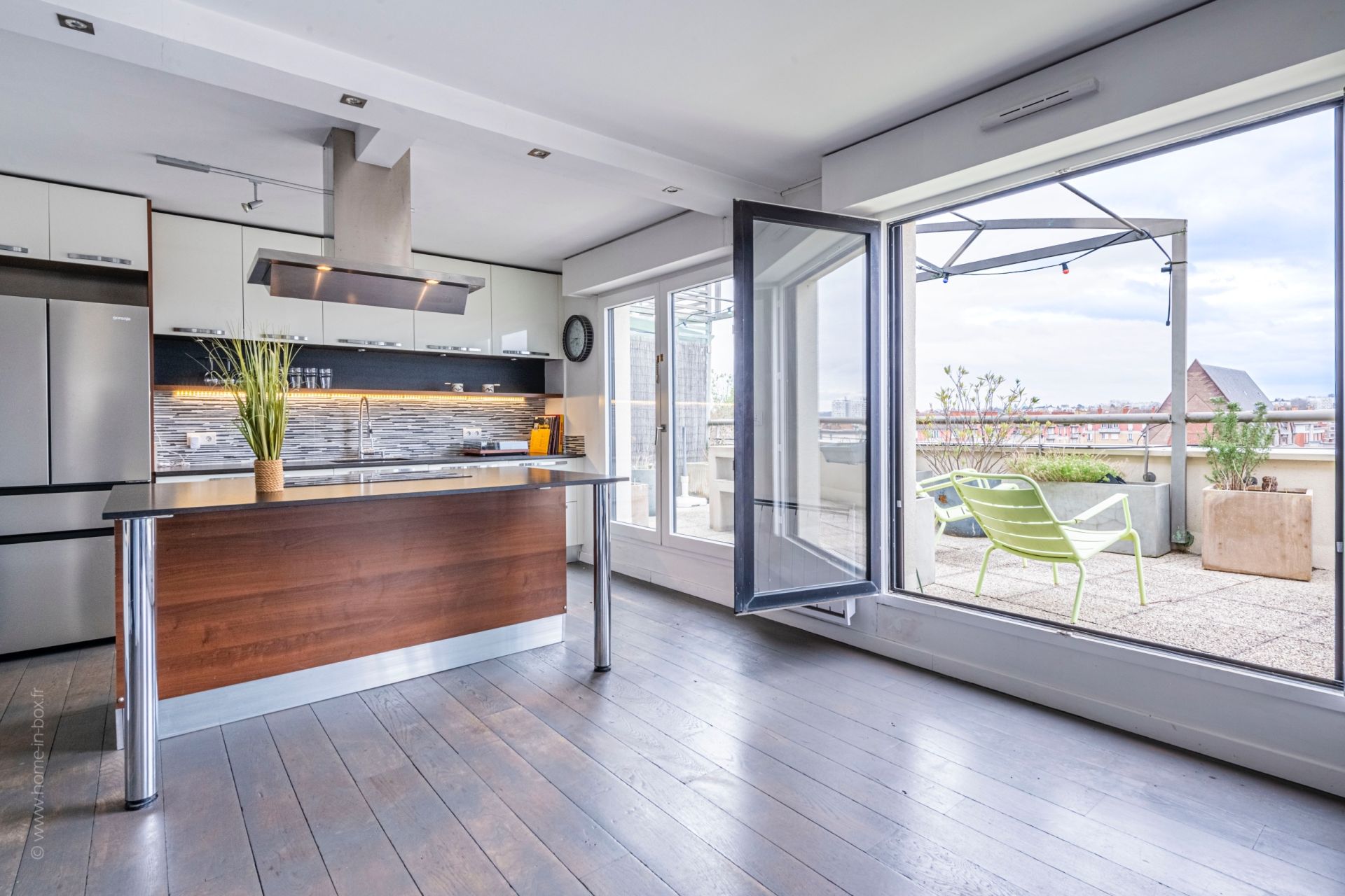 appartement 4 Pièces en vente sur RUEIL MALMAISON (92500) Acheter Appartement 4 Pièces 115.92 m² Rueil-Malmaison