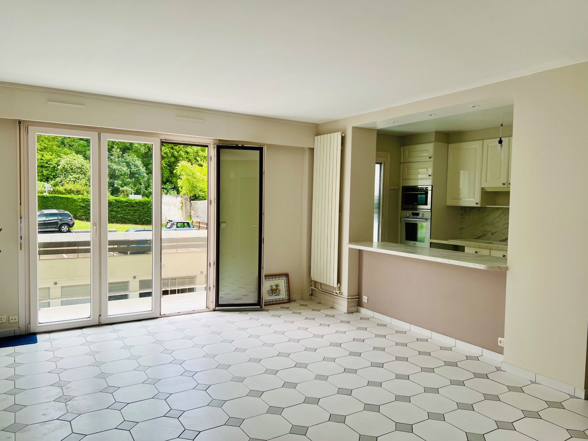 appartement 5 Pièces en location sur RUEIL MALMAISON (92500) Louer Appartement 5 Pièces 102.8 m² Rueil-Malmaison