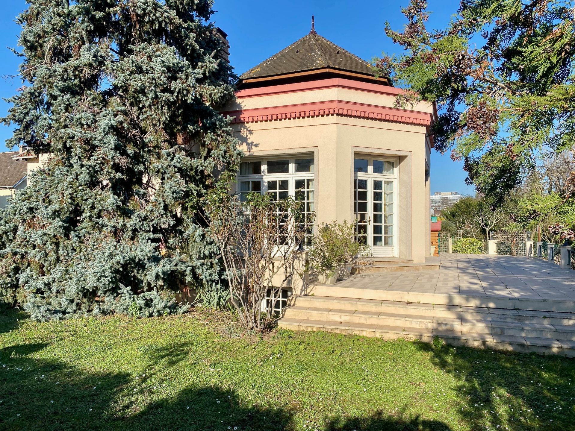 Acheter Maison 7 Pièces 270 m² Rueil-Malmaison