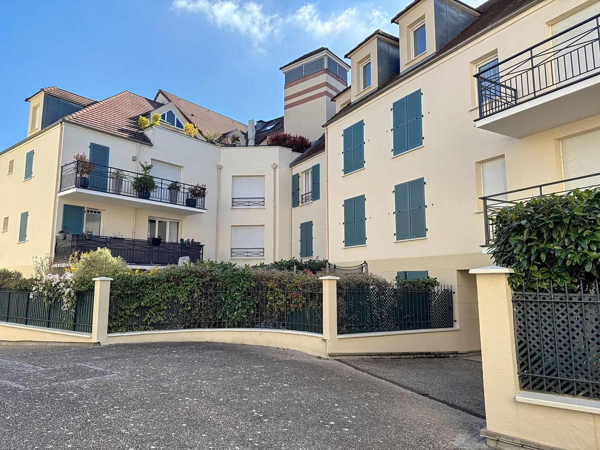 Acheter Appartement 4&nbsp;Pièces 95.35&nbsp;m² Rueil-Malmaison