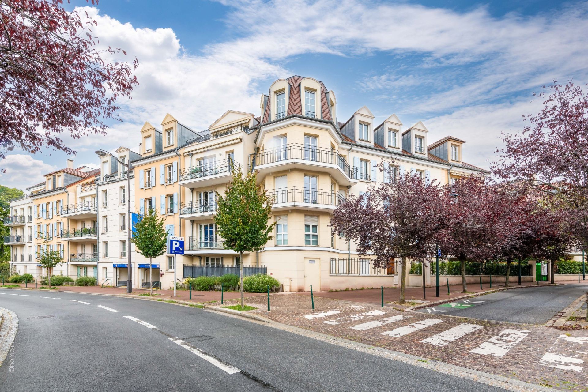 Acheter Appartement 7 Pièces 166.86 m² Rueil-Malmaison