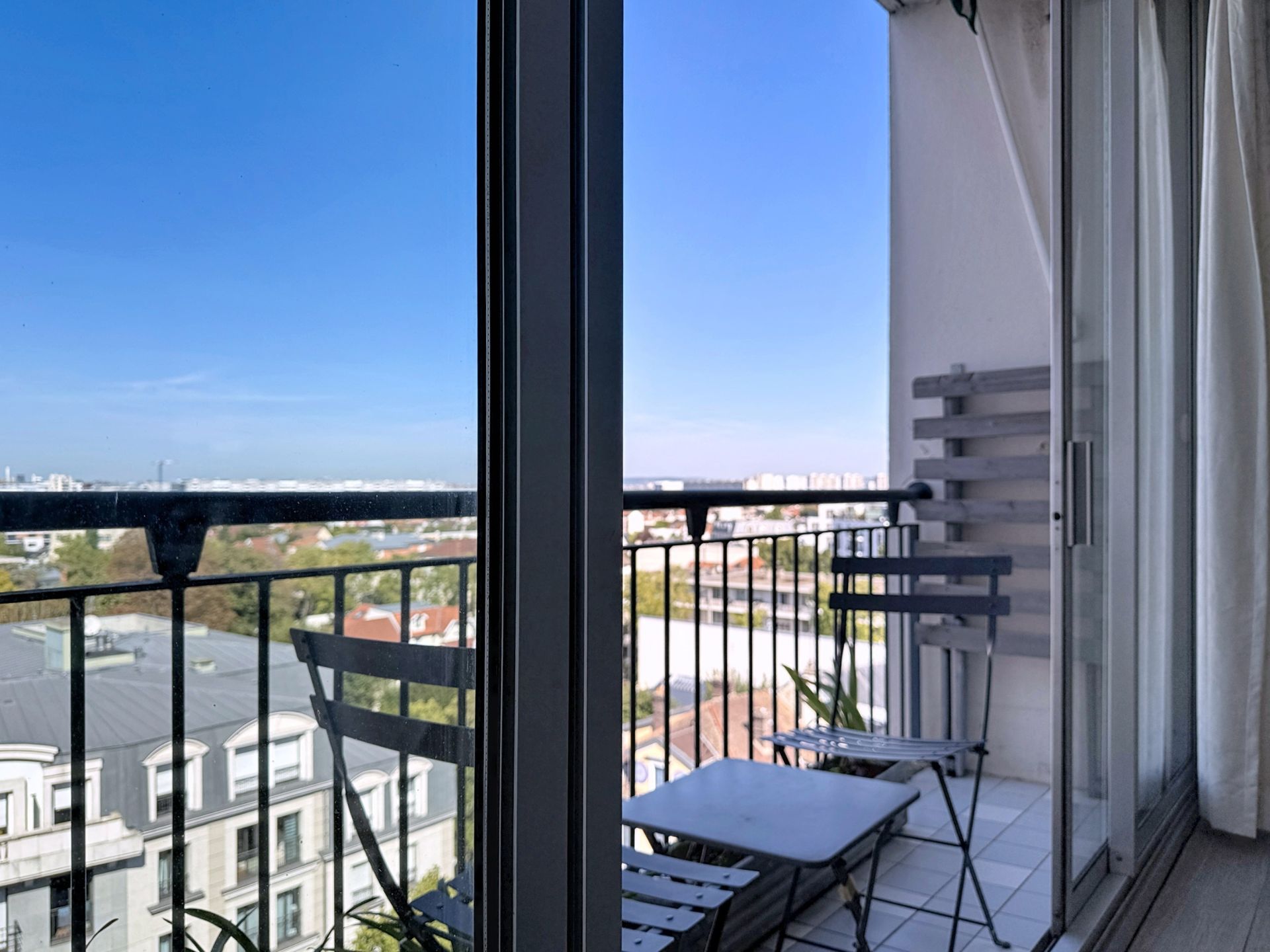 Acheter Appartement 4 Pièces 93.87 m² Rueil-Malmaison