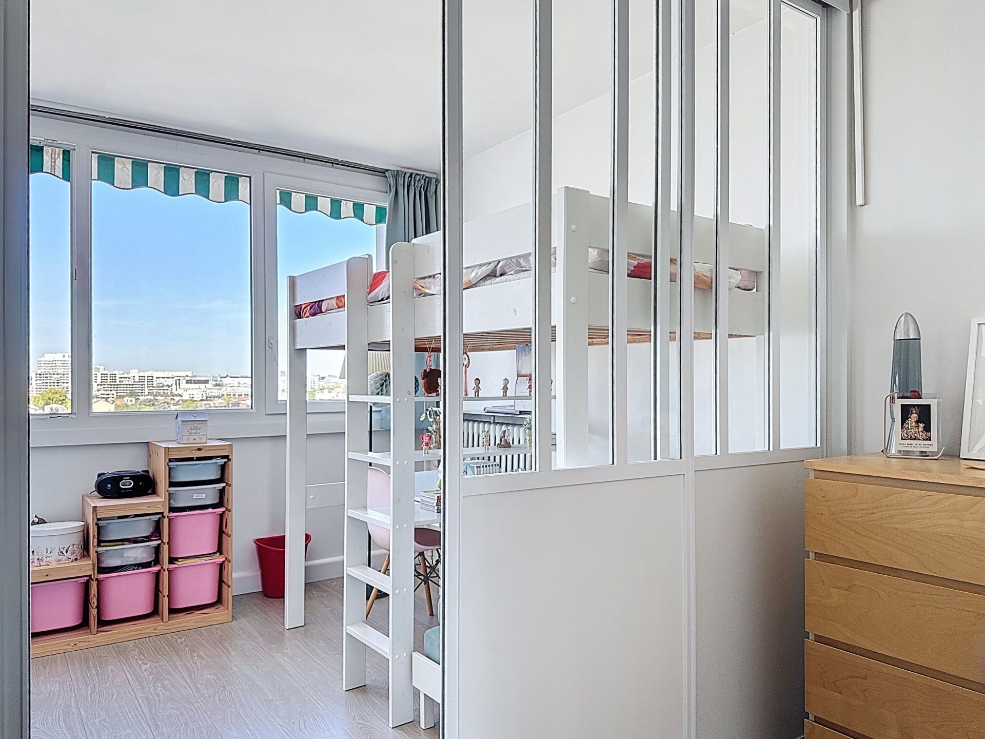 Acheter Appartement 4 Pièces 93.87 m² Rueil-Malmaison