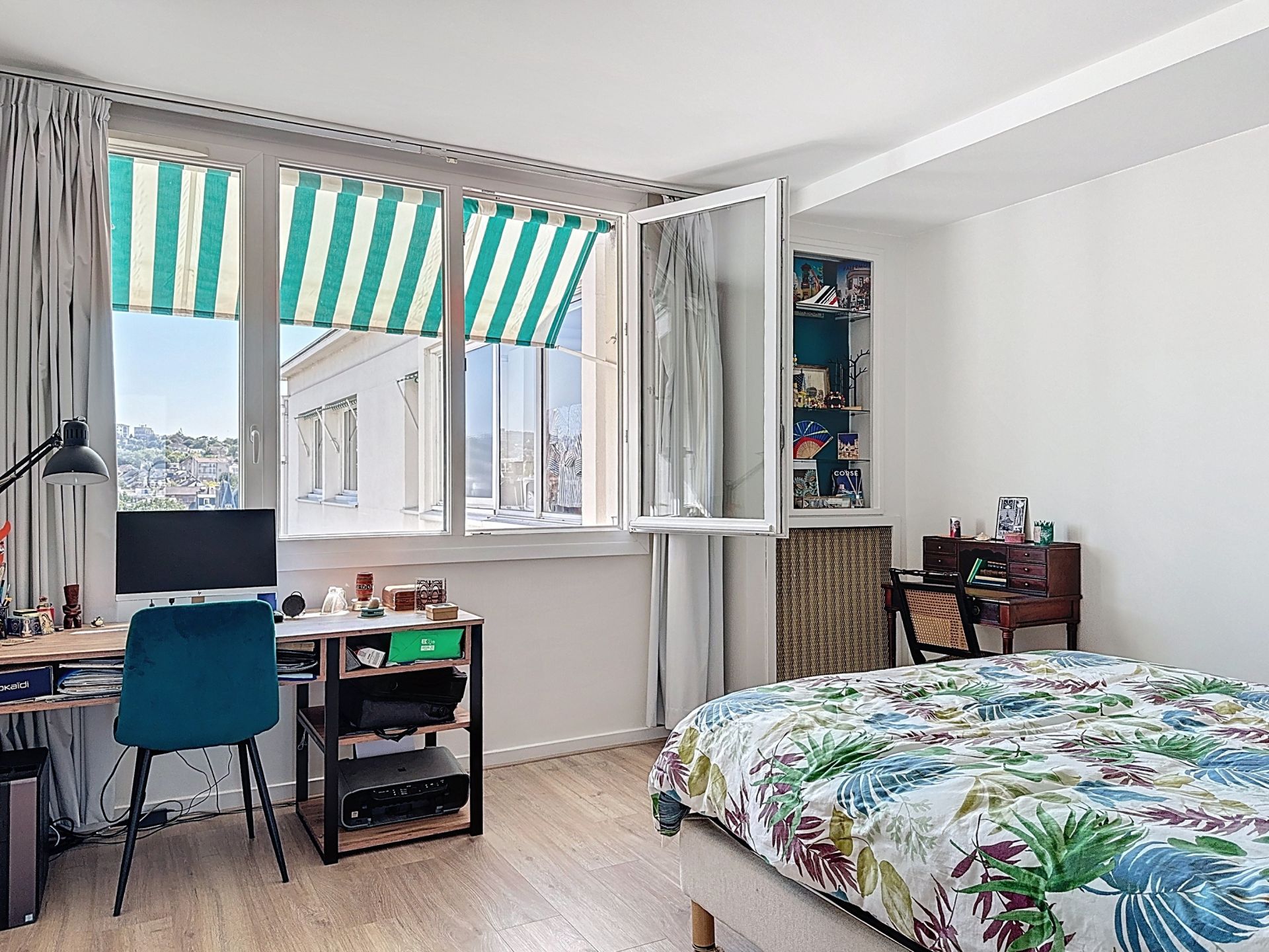 Acheter Appartement 4&nbsp;Pièces 93.87&nbsp;m² Rueil-Malmaison