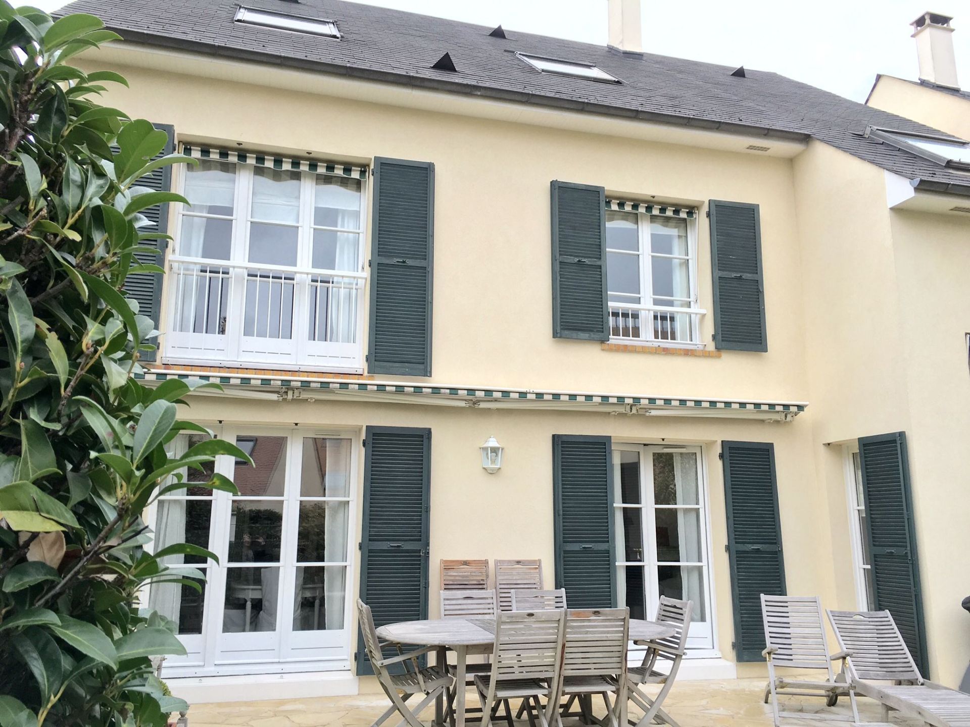 Acheter Maison 10 Pièces 220 m² Rueil-Malmaison