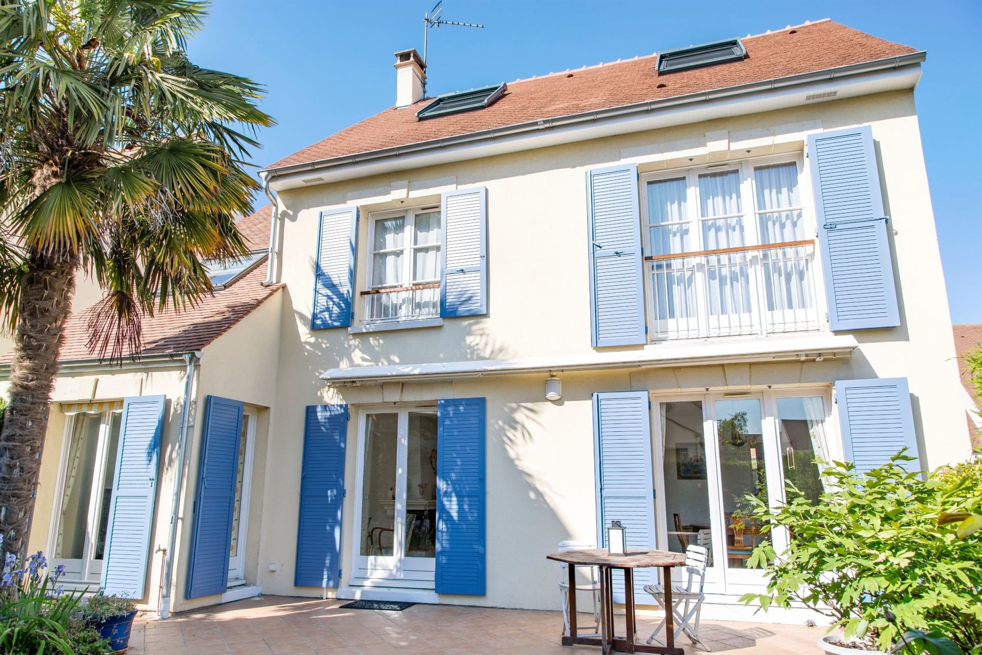 Acheter Maison 8 Pièces 205 m² Rueil-Malmaison