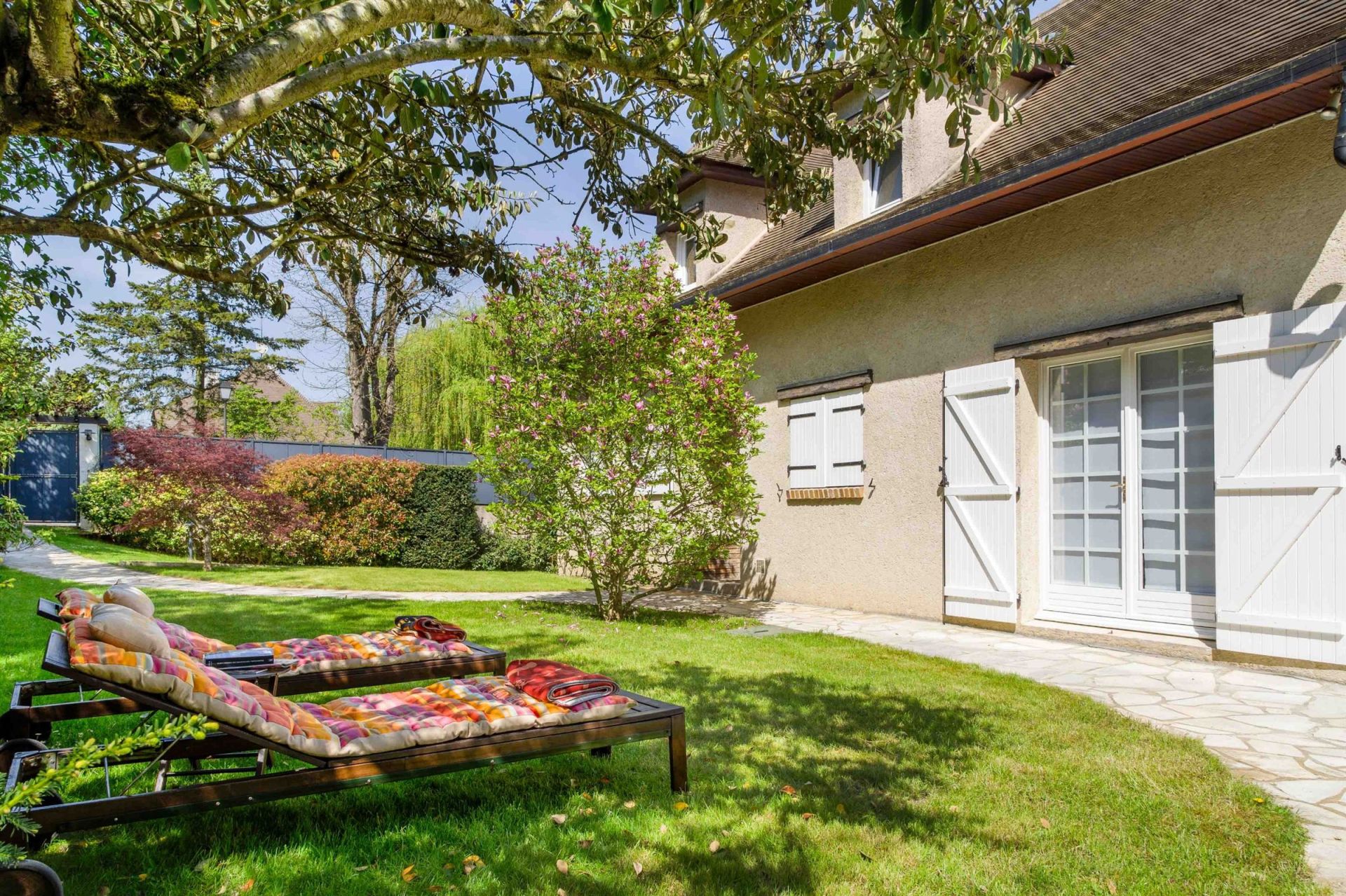 Acheter Maison 7&nbsp;Pièces 235&nbsp;m² Rueil-Malmaison