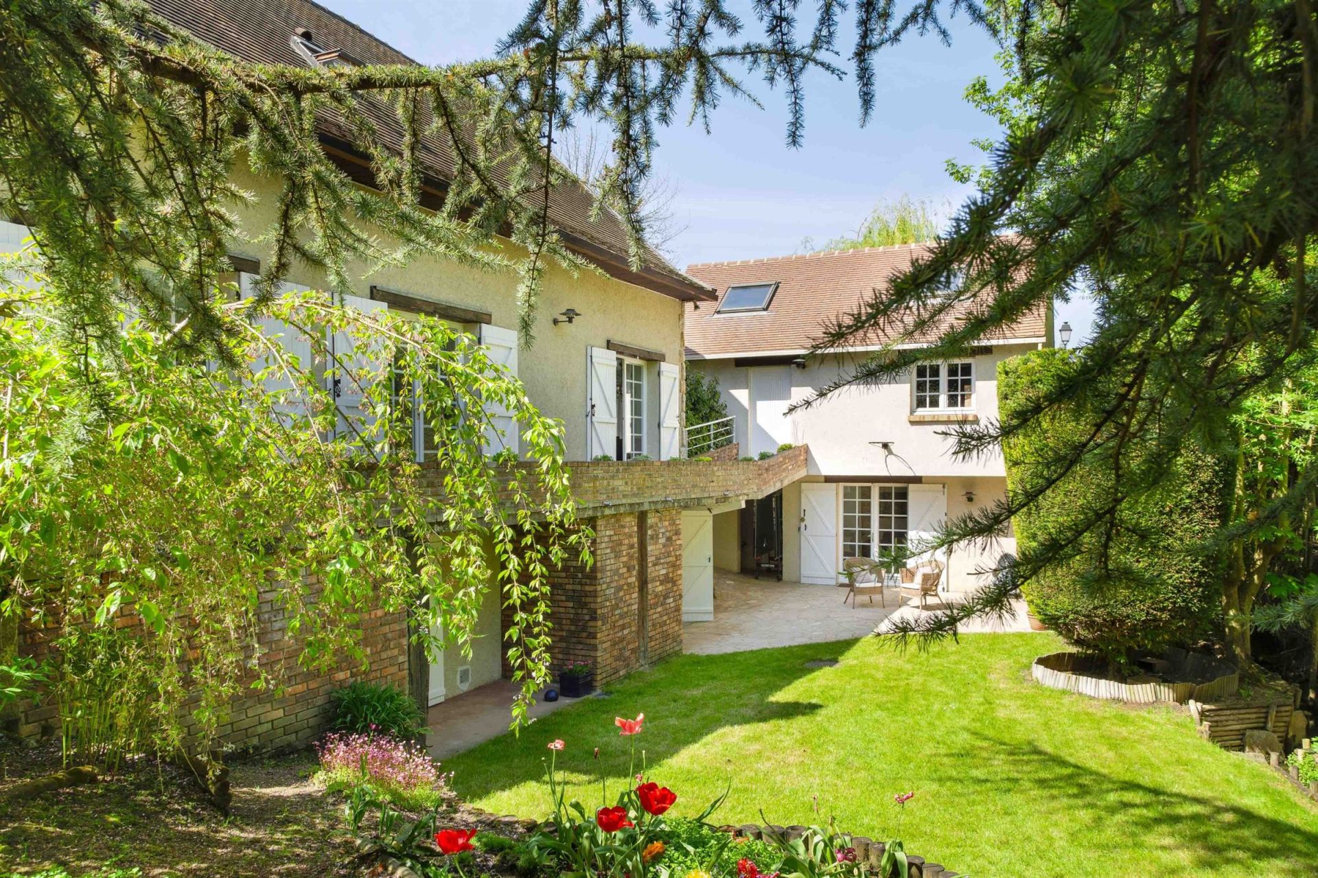 Acheter Maison 7&nbsp;Pièces 235&nbsp;m² Rueil-Malmaison