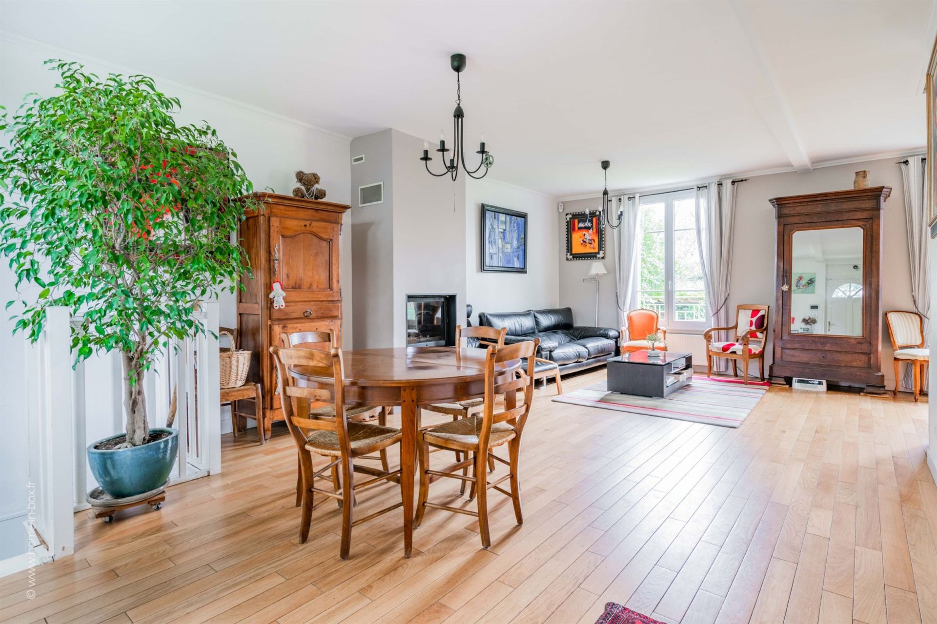 Acheter Maison 5&nbsp;Pièces 141&nbsp;m² Rueil-Malmaison