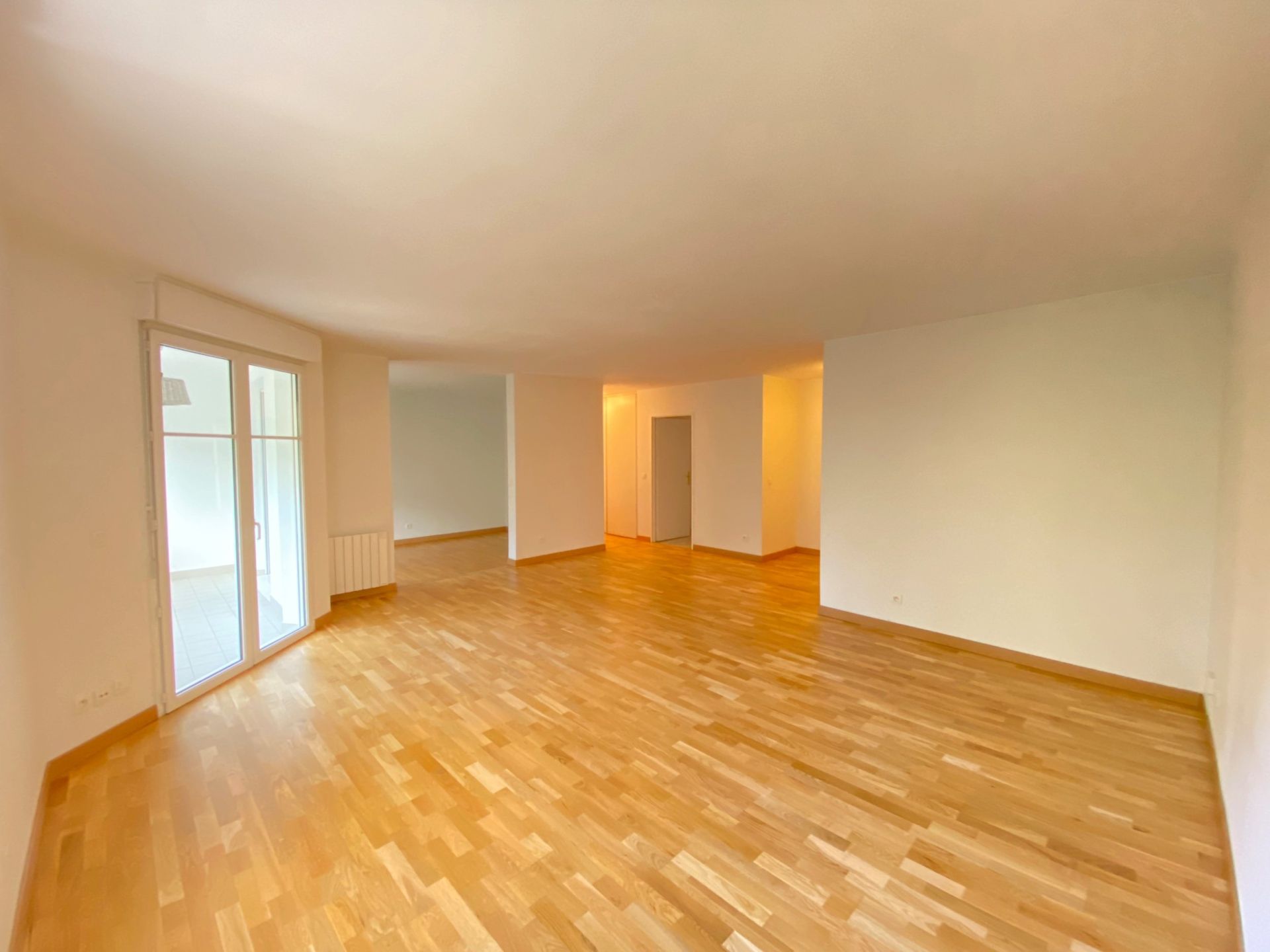 Acheter Appartement 5 Pièces 117 m² Rueil-Malmaison