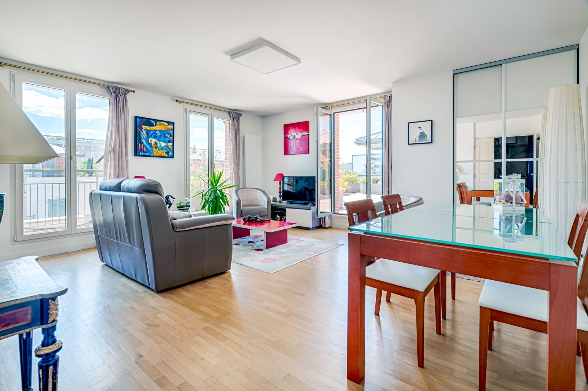 Acheter Appartement 5&nbsp;Pièces 92.07&nbsp;m² Rueil-Malmaison