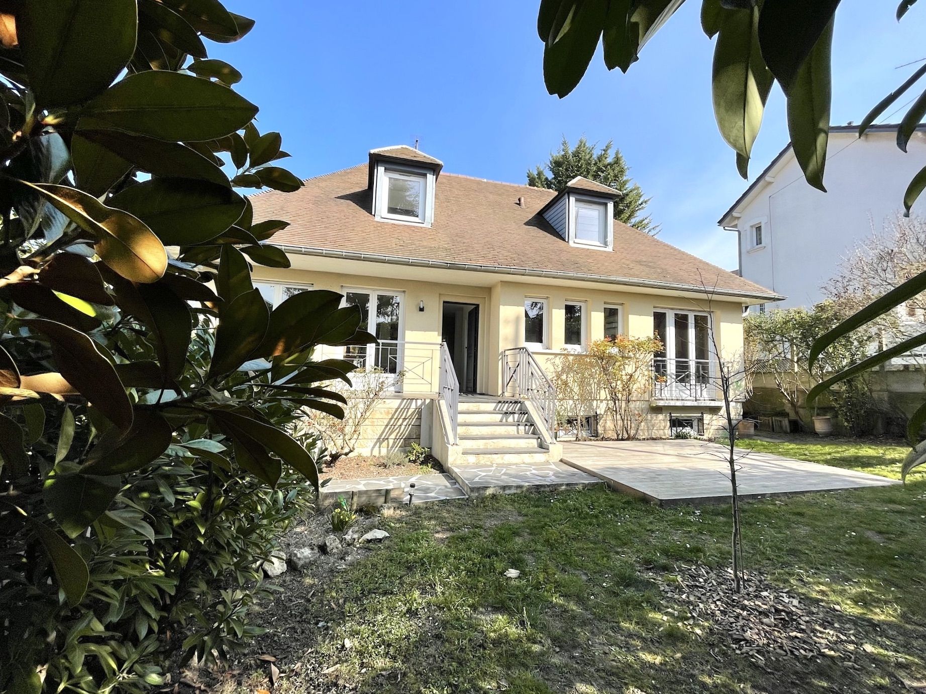 Acheter Maison 8&nbsp;Pièces 206&nbsp;m² Rueil-Malmaison