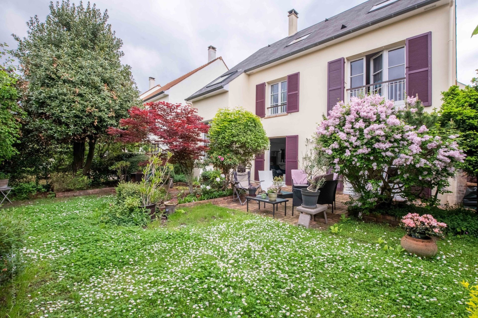 Acheter Maison 6&nbsp;Pièces 218&nbsp;m² Rueil-Malmaison