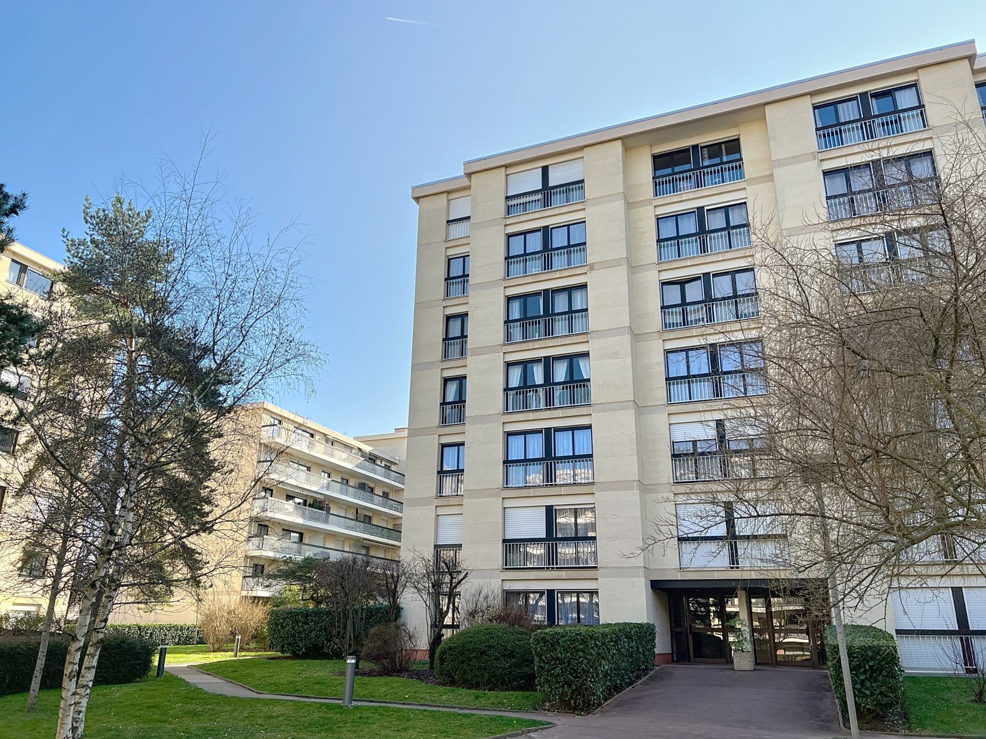 Acheter Appartement 5&nbsp;Pièces 102.08&nbsp;m² Rueil-Malmaison