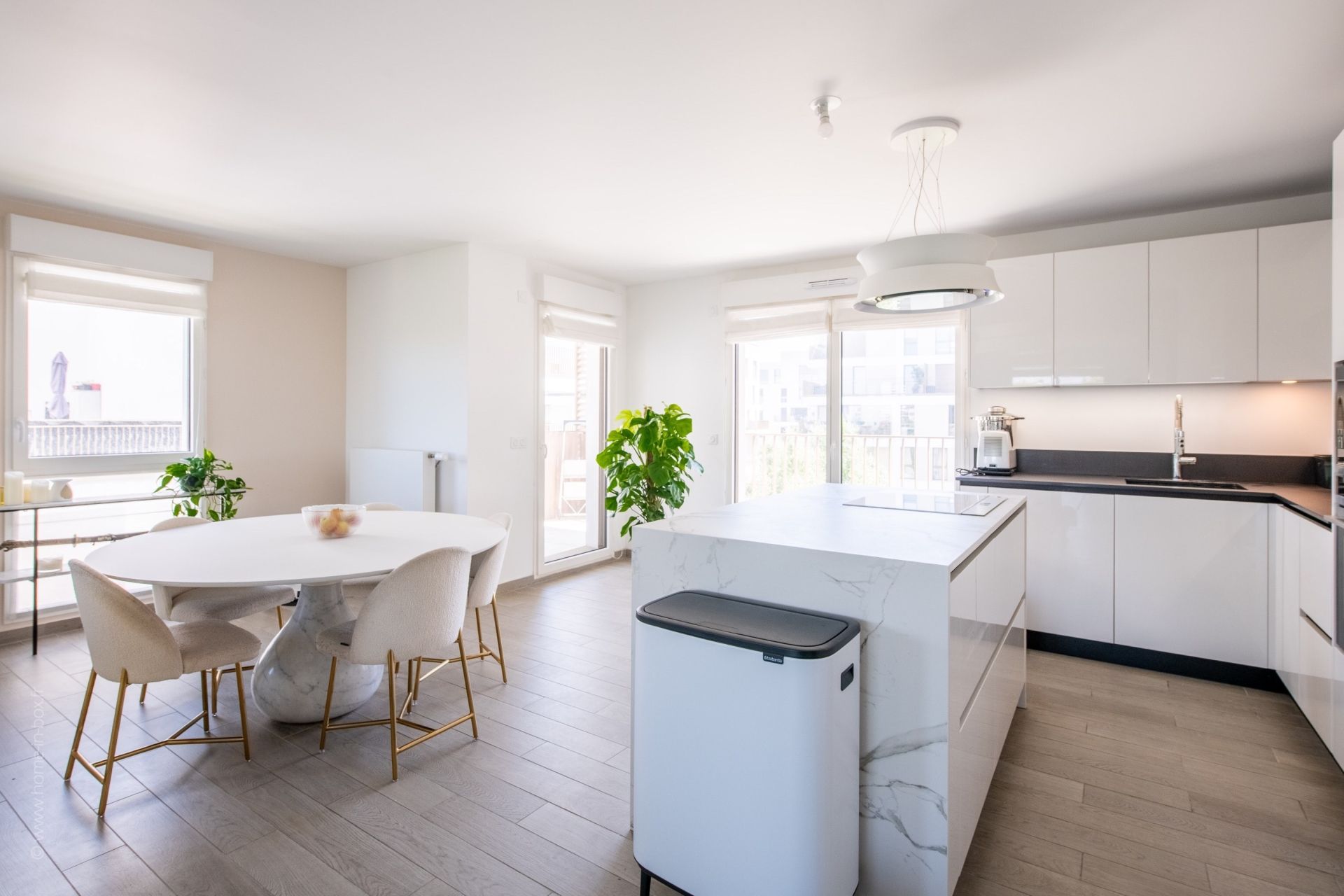 Acheter Appartement 5&nbsp;Pièces 130.52&nbsp;m² Rueil-Malmaison