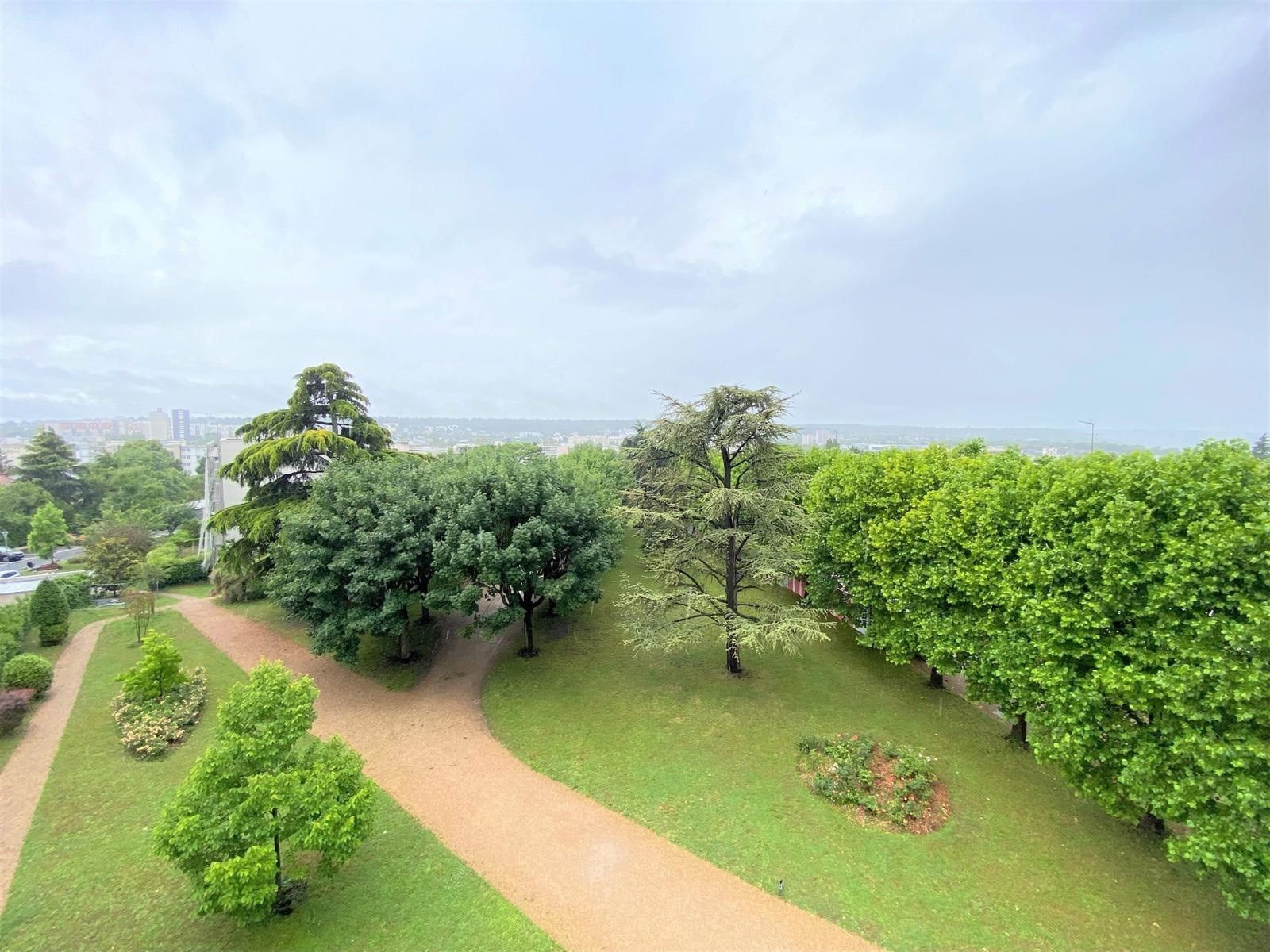 Louer Appartement 3&nbsp;Pièces 60.99&nbsp;m² Rueil-Malmaison