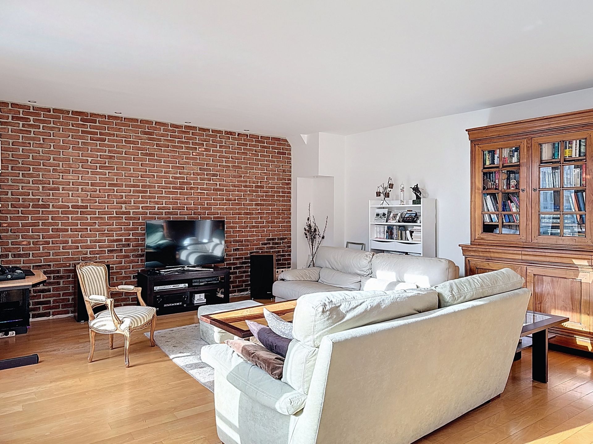 Acheter Appartement 5&nbsp;Pièces 114.11&nbsp;m² Rueil-Malmaison