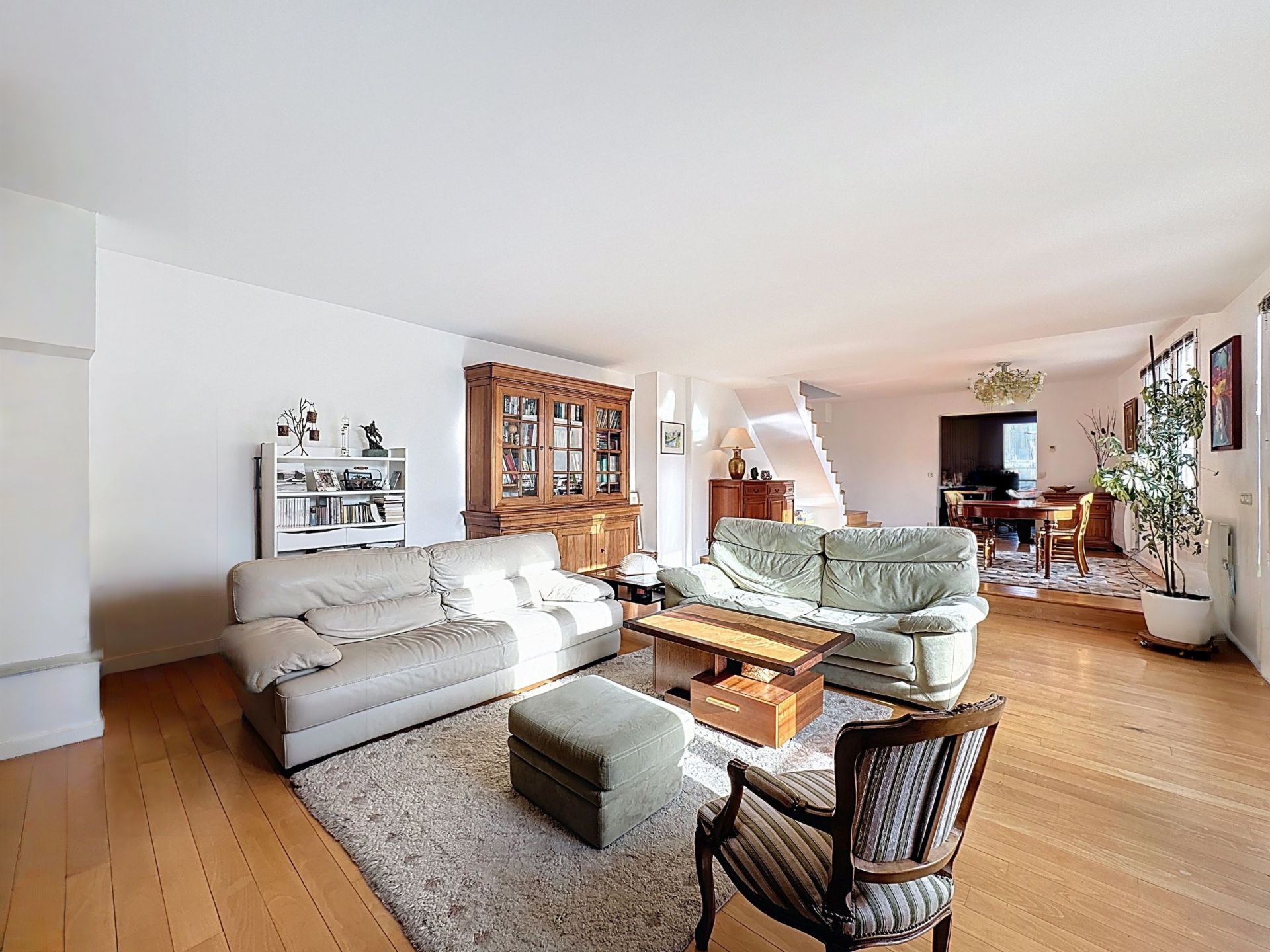 Acheter Appartement 5&nbsp;Pièces 114.11&nbsp;m² Rueil-Malmaison