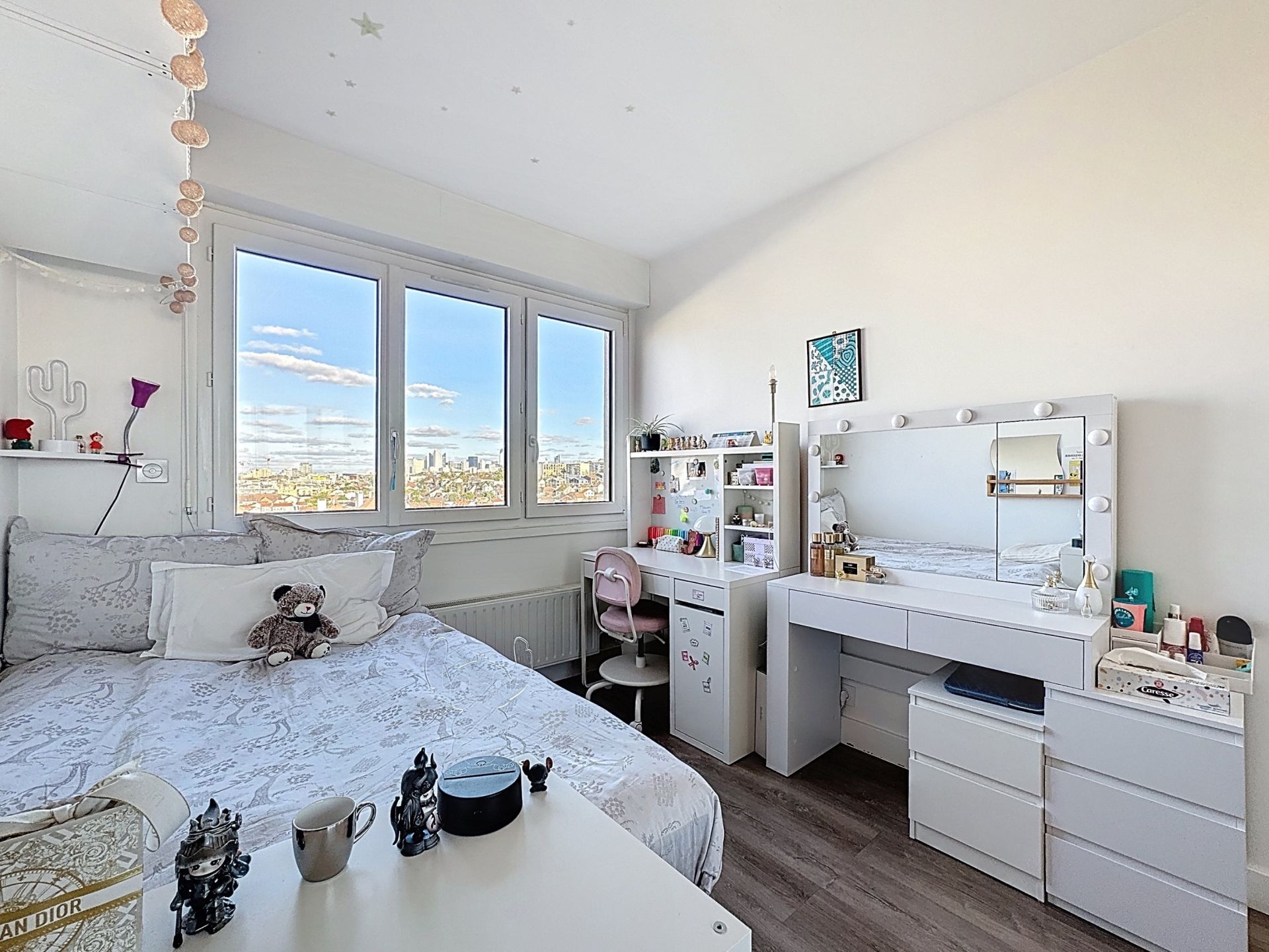 Acheter Appartement 4&nbsp;Pièces 76.92&nbsp;m² Rueil-Malmaison