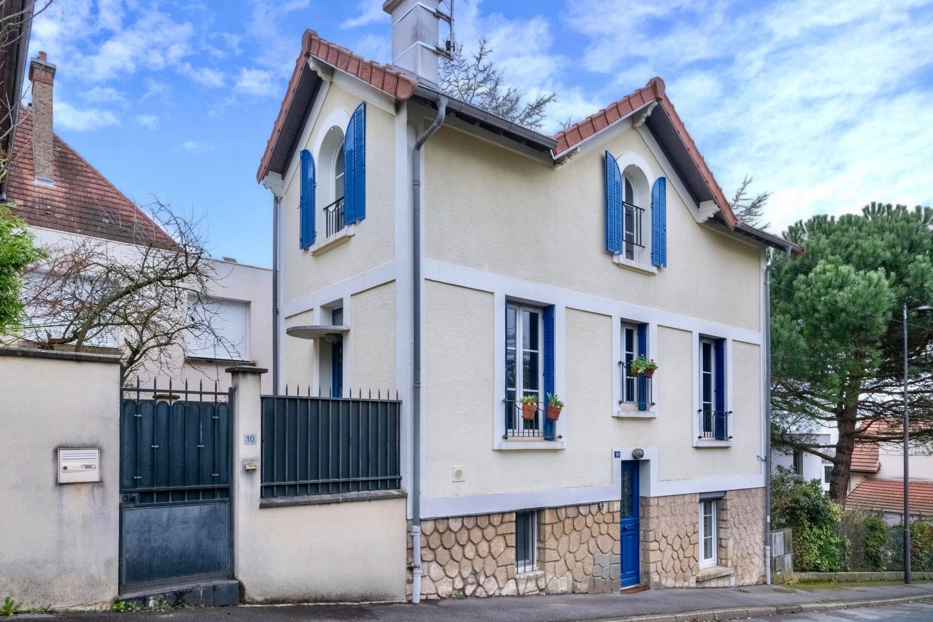 Acheter Maison 4&nbsp;Pièces 79&nbsp;m² Rueil-Malmaison