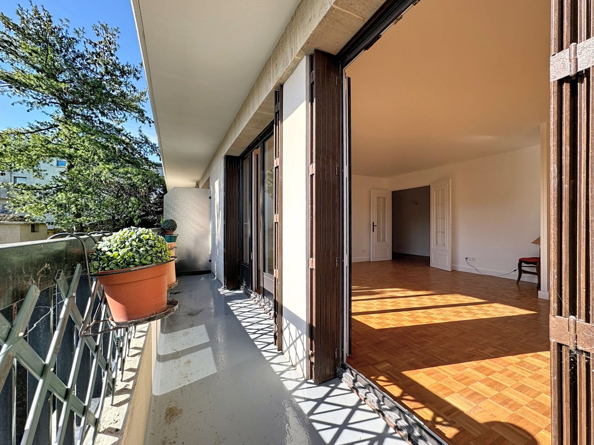 Acheter Appartement 5&nbsp;Pièces 103.87&nbsp;m² Rueil-Malmaison