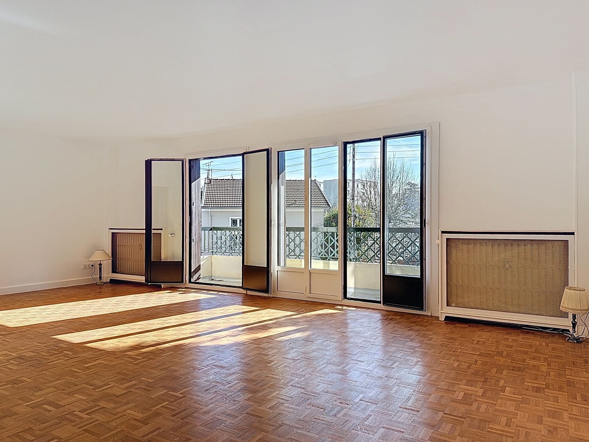 Acheter Appartement 5&nbsp;Pièces 103.87&nbsp;m² Rueil-Malmaison