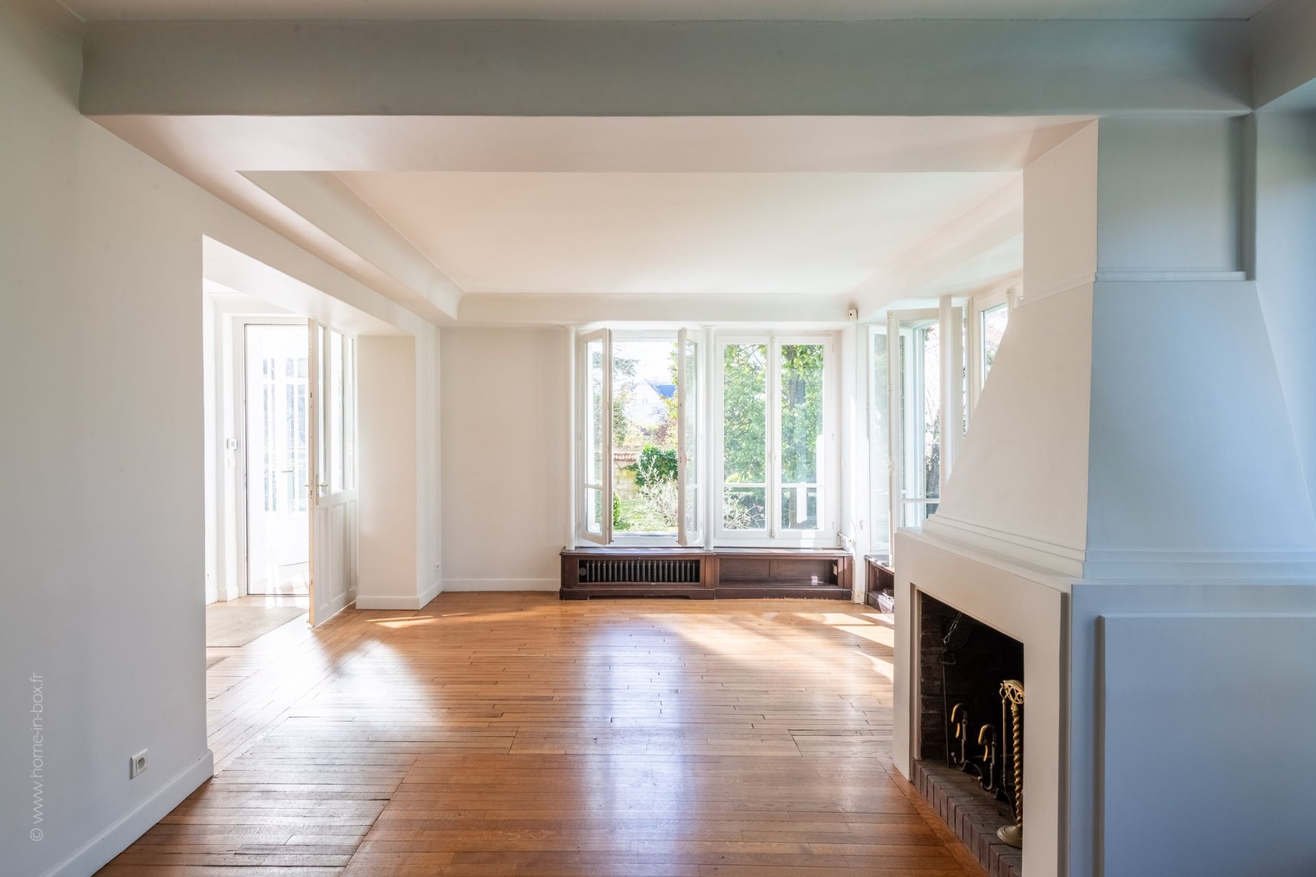 Louer Maison 8&nbsp;Pièces 238.79&nbsp;m² Rueil-Malmaison