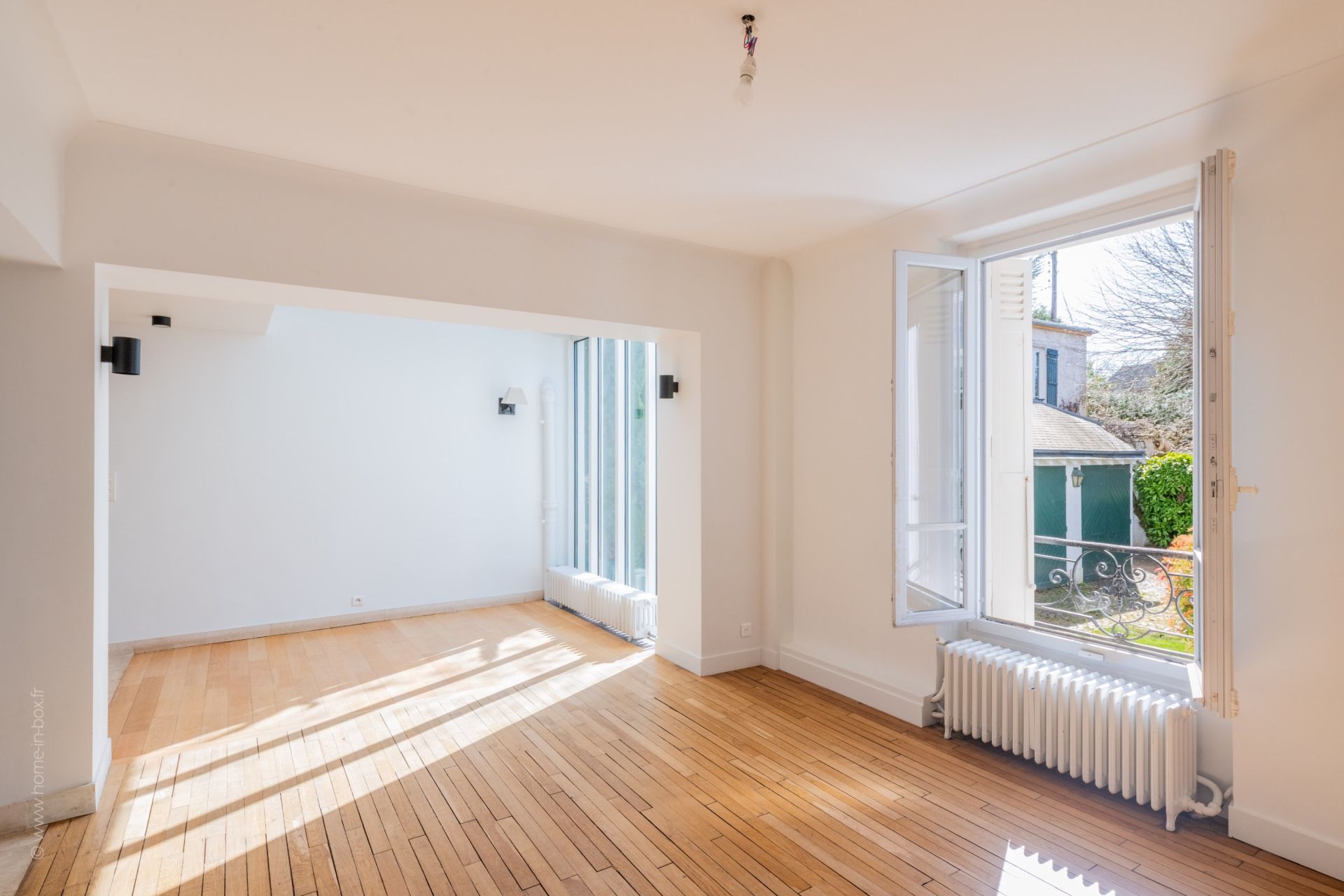 Louer Maison 8&nbsp;Pièces 238.79&nbsp;m² Rueil-Malmaison