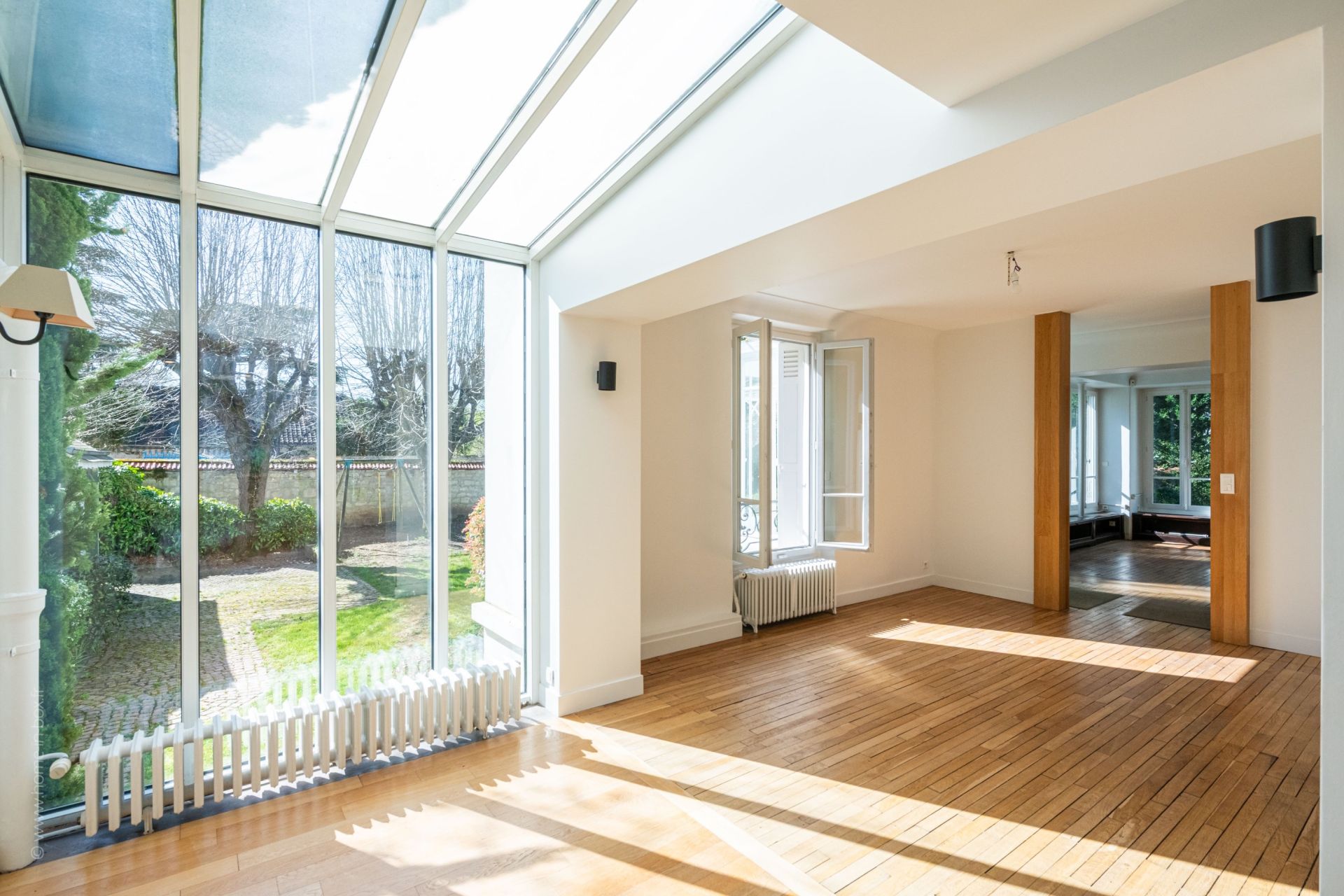 Louer Maison 8&nbsp;Pièces 238.79&nbsp;m² Rueil-Malmaison