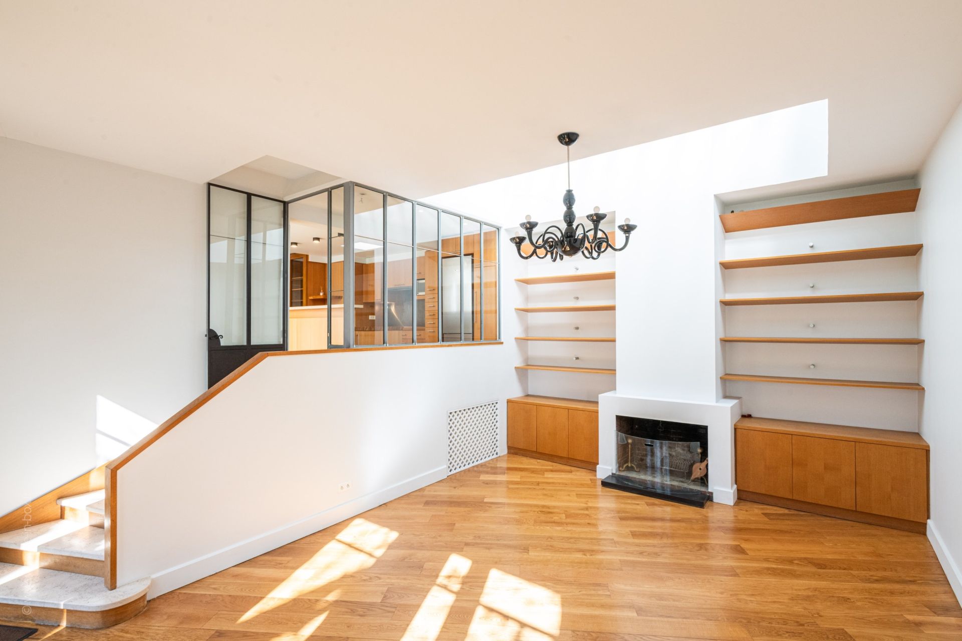 Louer Maison 8&nbsp;Pièces 238.79&nbsp;m² Rueil-Malmaison