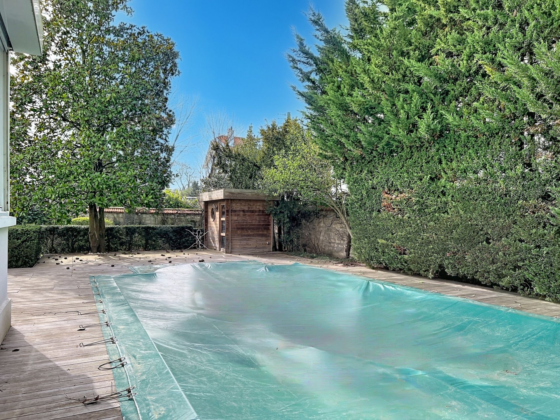 Louer Maison 8&nbsp;Pièces 238.79&nbsp;m² Rueil-Malmaison