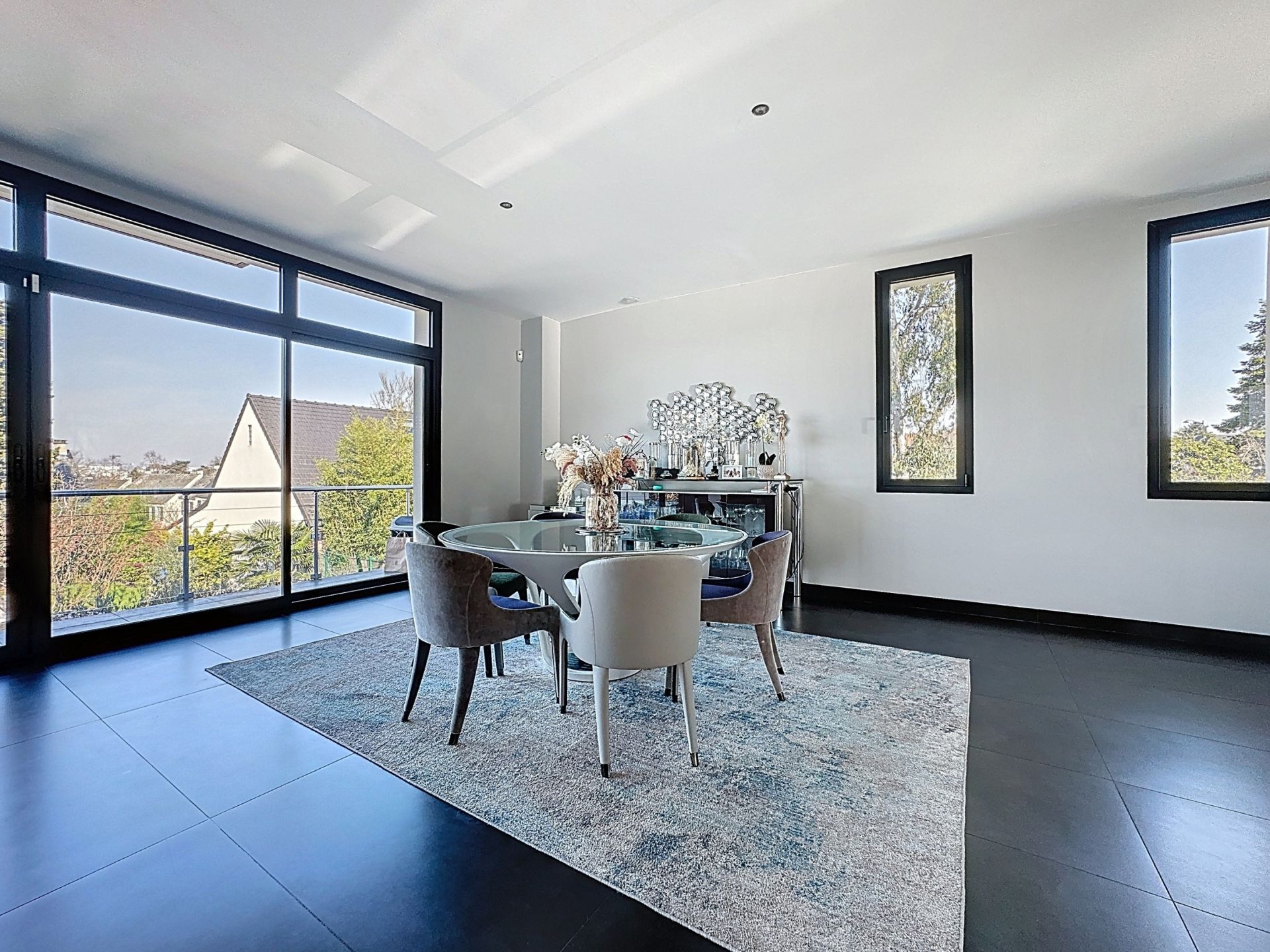 Acheter Maison 7&nbsp;Pièces 314.67&nbsp;m² Rueil-Malmaison