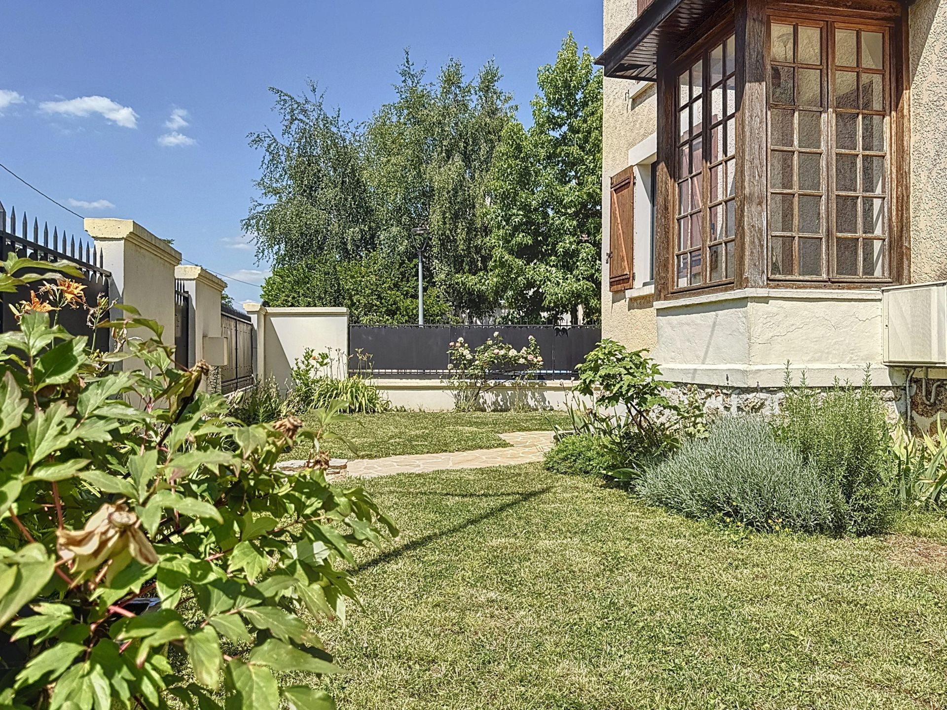 Acheter Maison 5&nbsp;Pièces 165&nbsp;m² Rueil-Malmaison