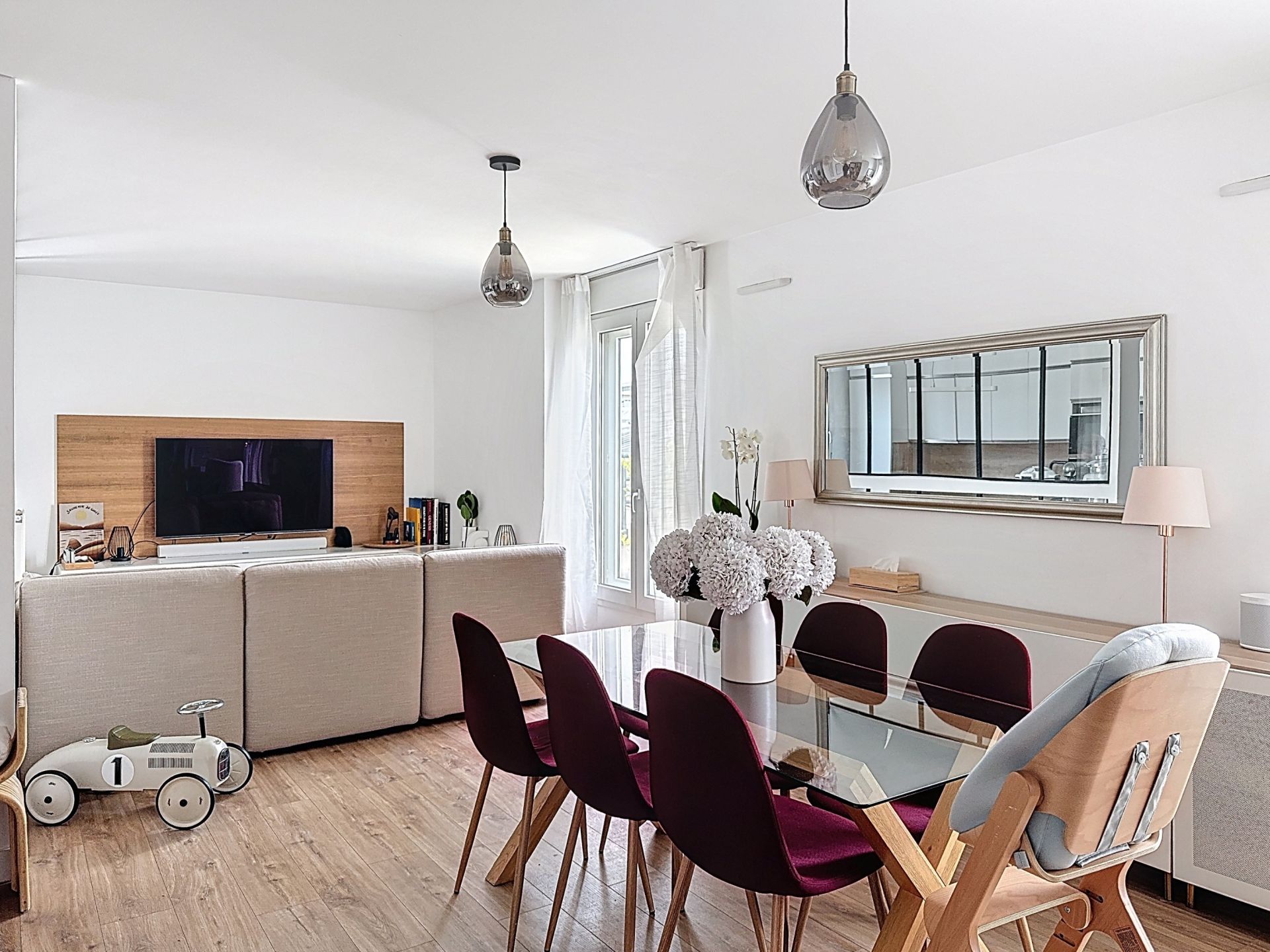 Acheter Appartement 5&nbsp;Pièces 81.9&nbsp;m² Rueil-Malmaison