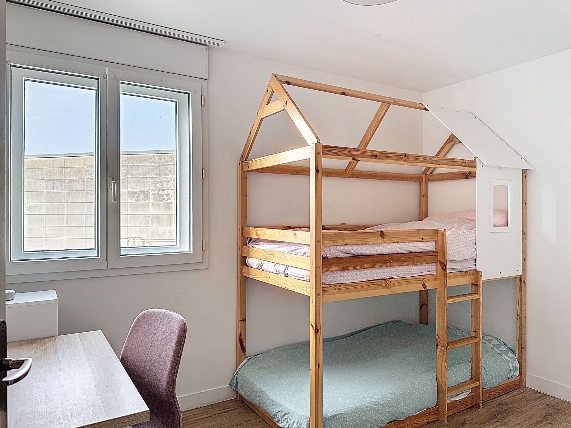 Acheter Appartement 5&nbsp;Pièces 81.9&nbsp;m² Rueil-Malmaison