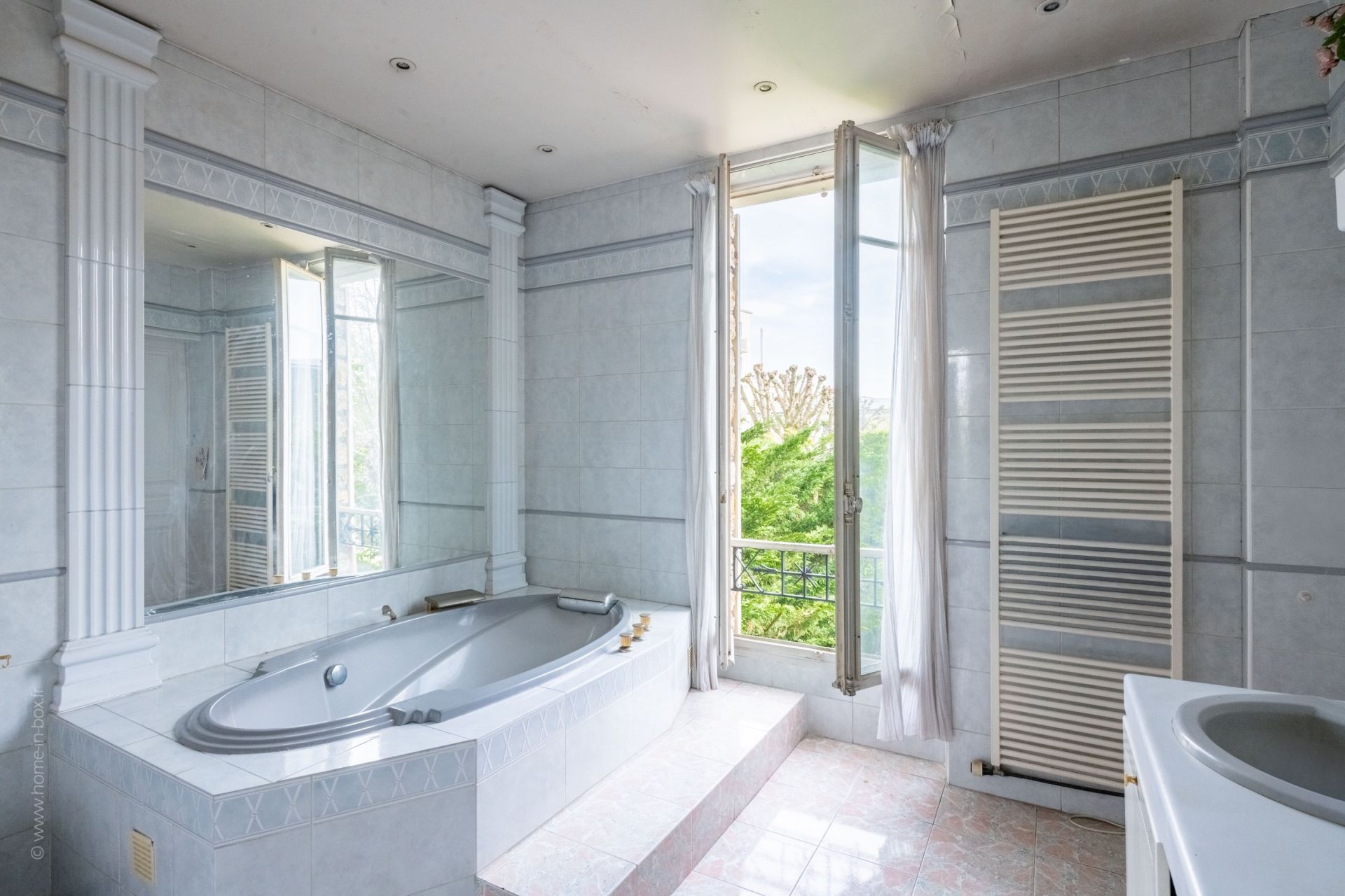 Acheter Maison 8&nbsp;Pièces 216&nbsp;m² Rueil-Malmaison