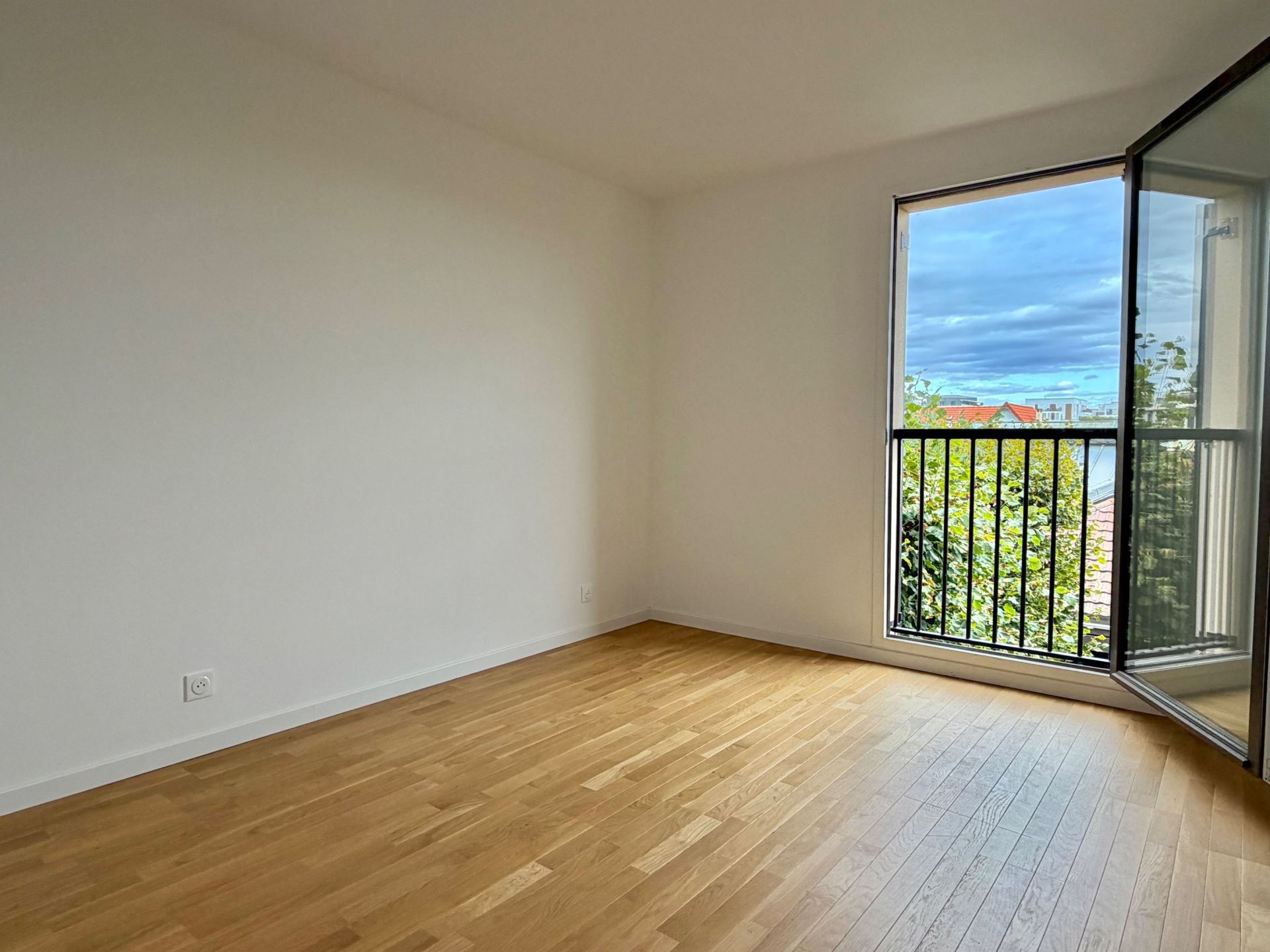 Acheter Appartement 4&nbsp;Pièces 80.53&nbsp;m² Rueil-Malmaison