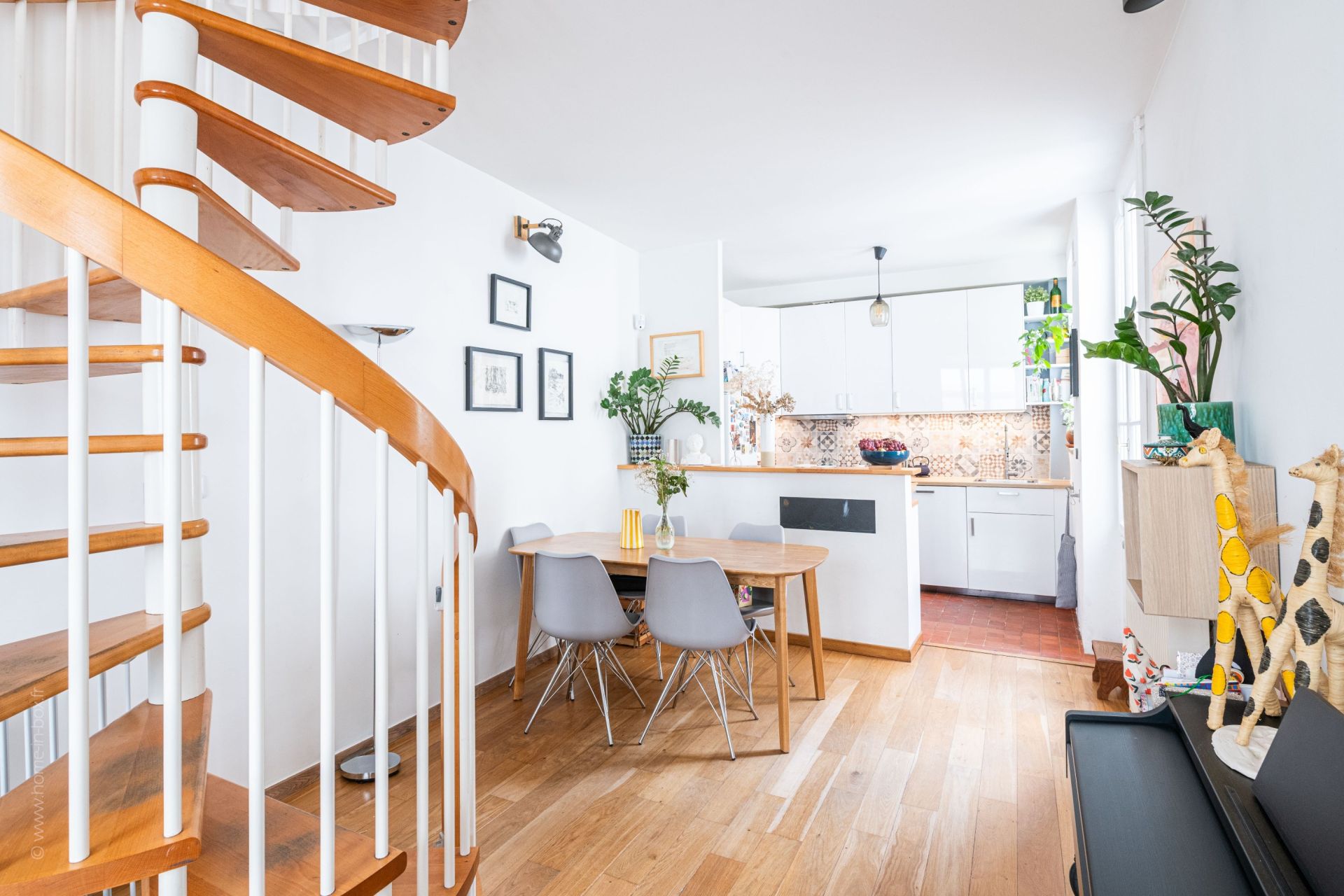 Acheter Appartement 4&nbsp;Pièces 77.67&nbsp;m² Rueil-Malmaison